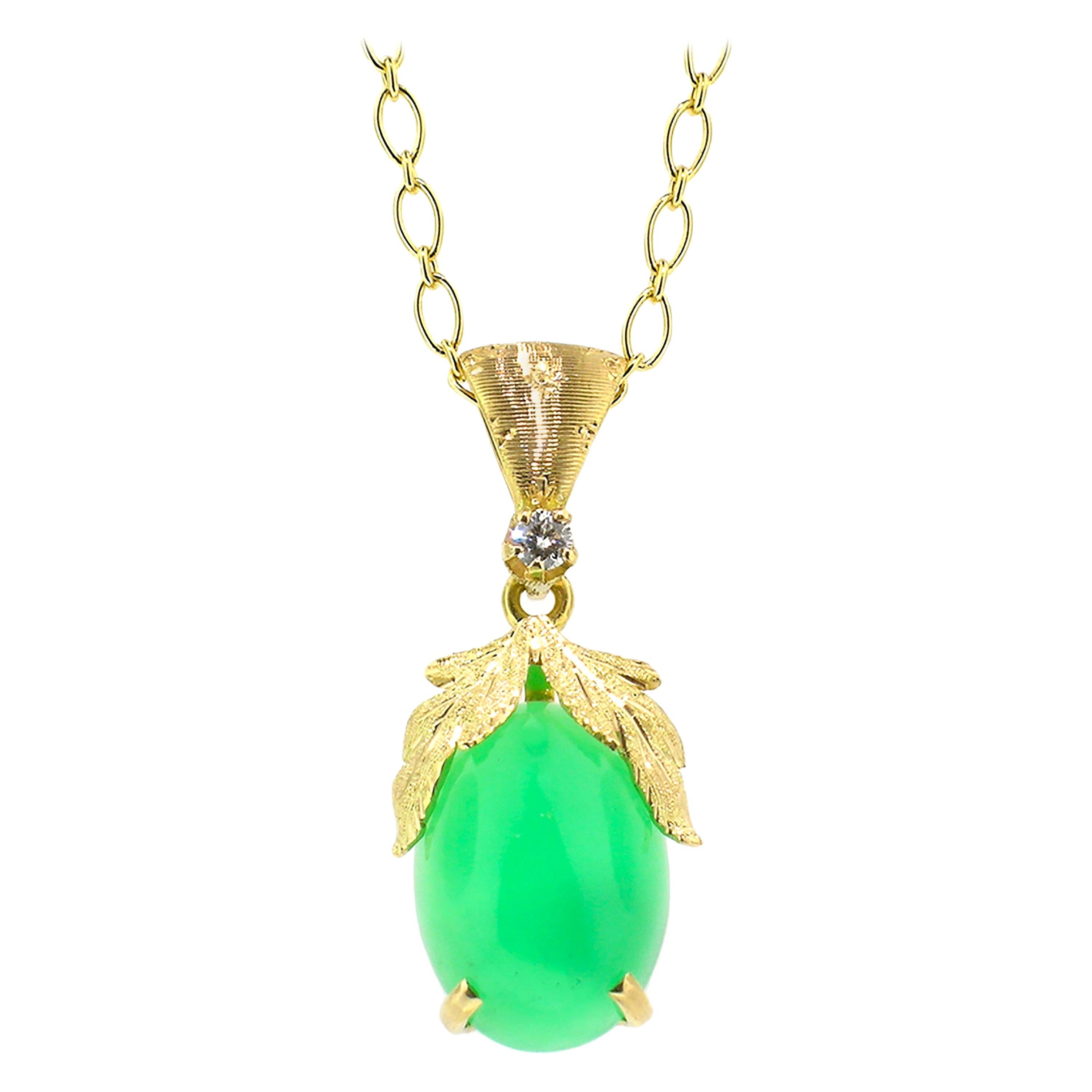 6.98ct Chrysoprase and 18kt Necklace, Made in Italy by Cynthia Scott Jewelry For Sale