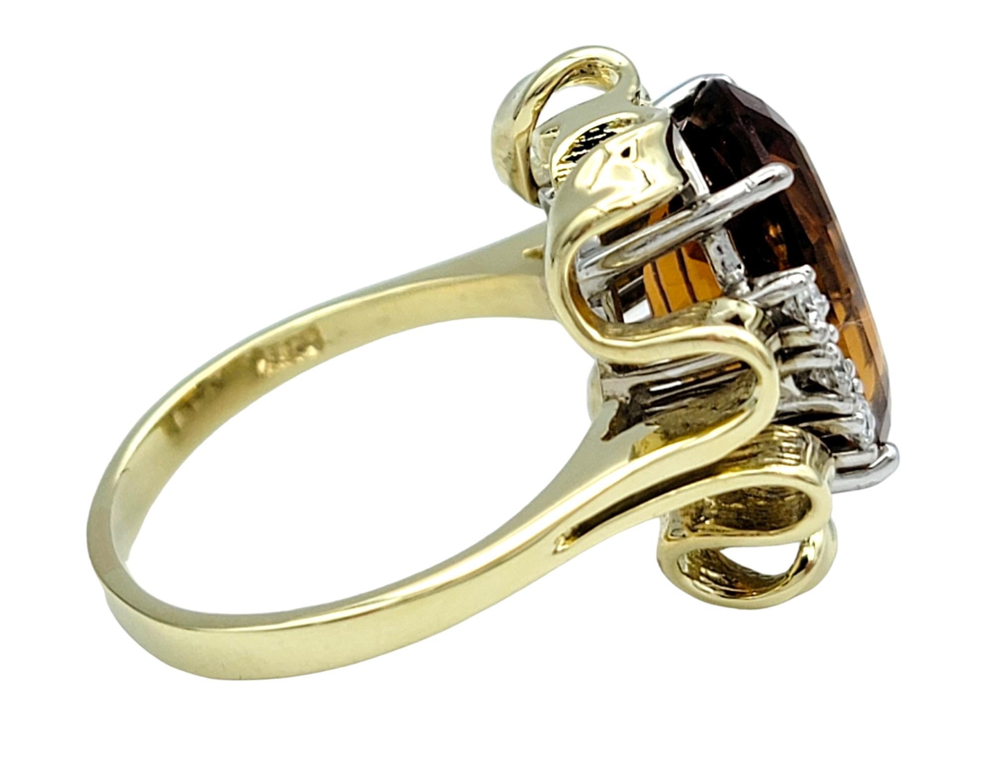 Cocktailring aus 14 Karat Gold mit 6,98 Karat orangefarbenem Citrin im Ovalschliff und Diamant im Zustand „Gut“ im Angebot in Scottsdale, AZ