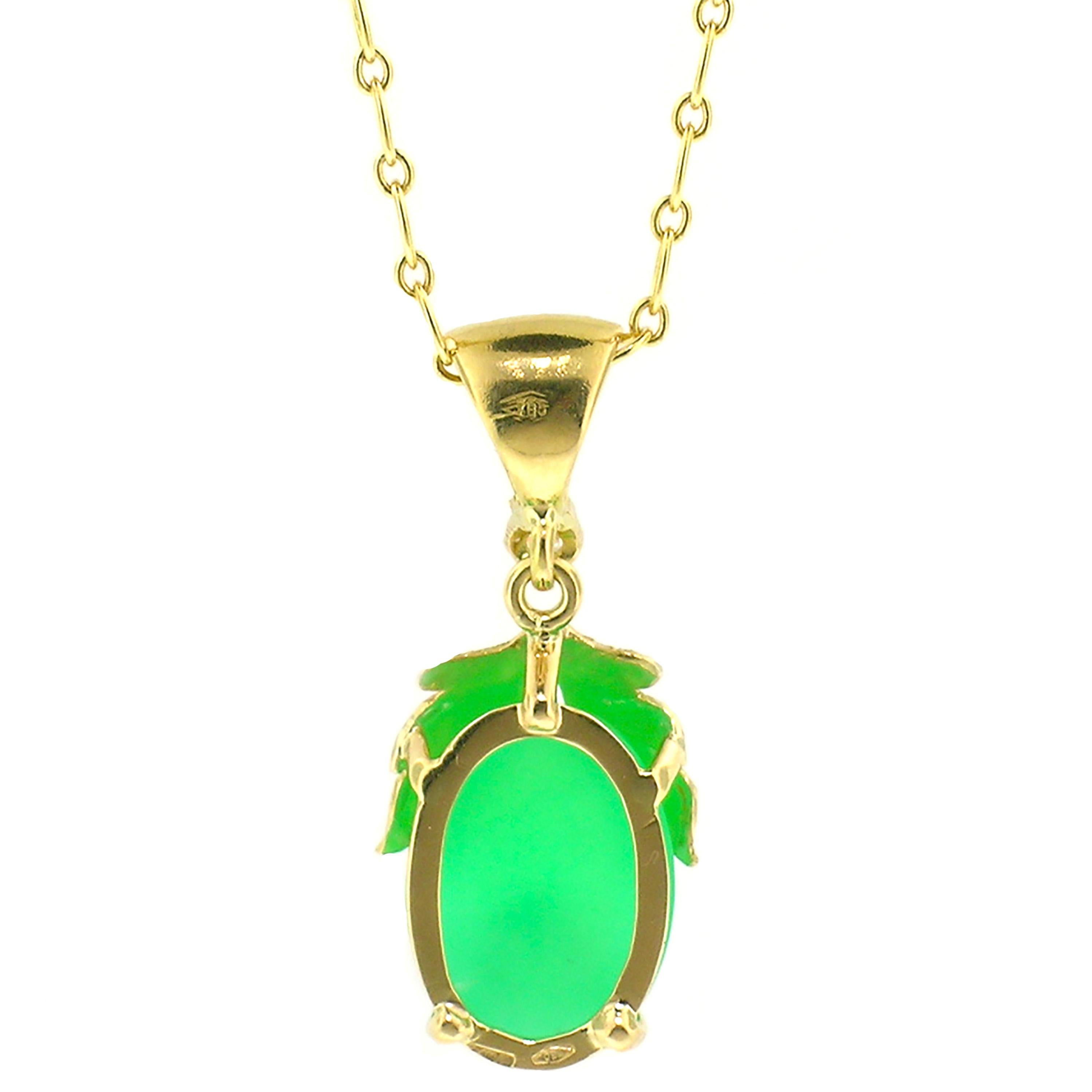 Contemporary 6.98ct Chrysoprase and 18kt Necklace, Made in Italy by Cynthia Scott Jewelry For Sale