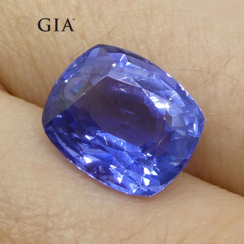 Zafiro azul en cojín de 6.98 ct Certificado GIA Sri Lanka sin calentar en venta 8