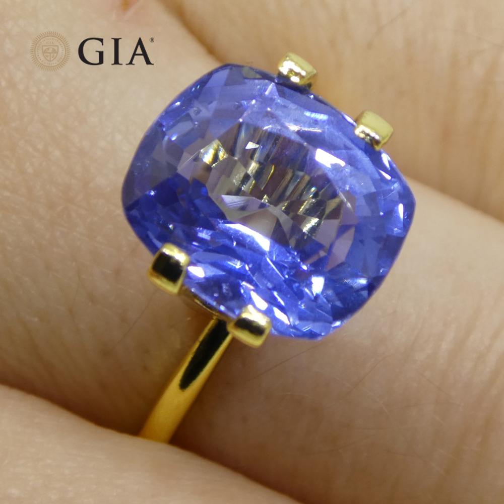 Zafiro azul en cojín de 6.98 ct Certificado GIA Sri Lanka sin calentar en venta 9