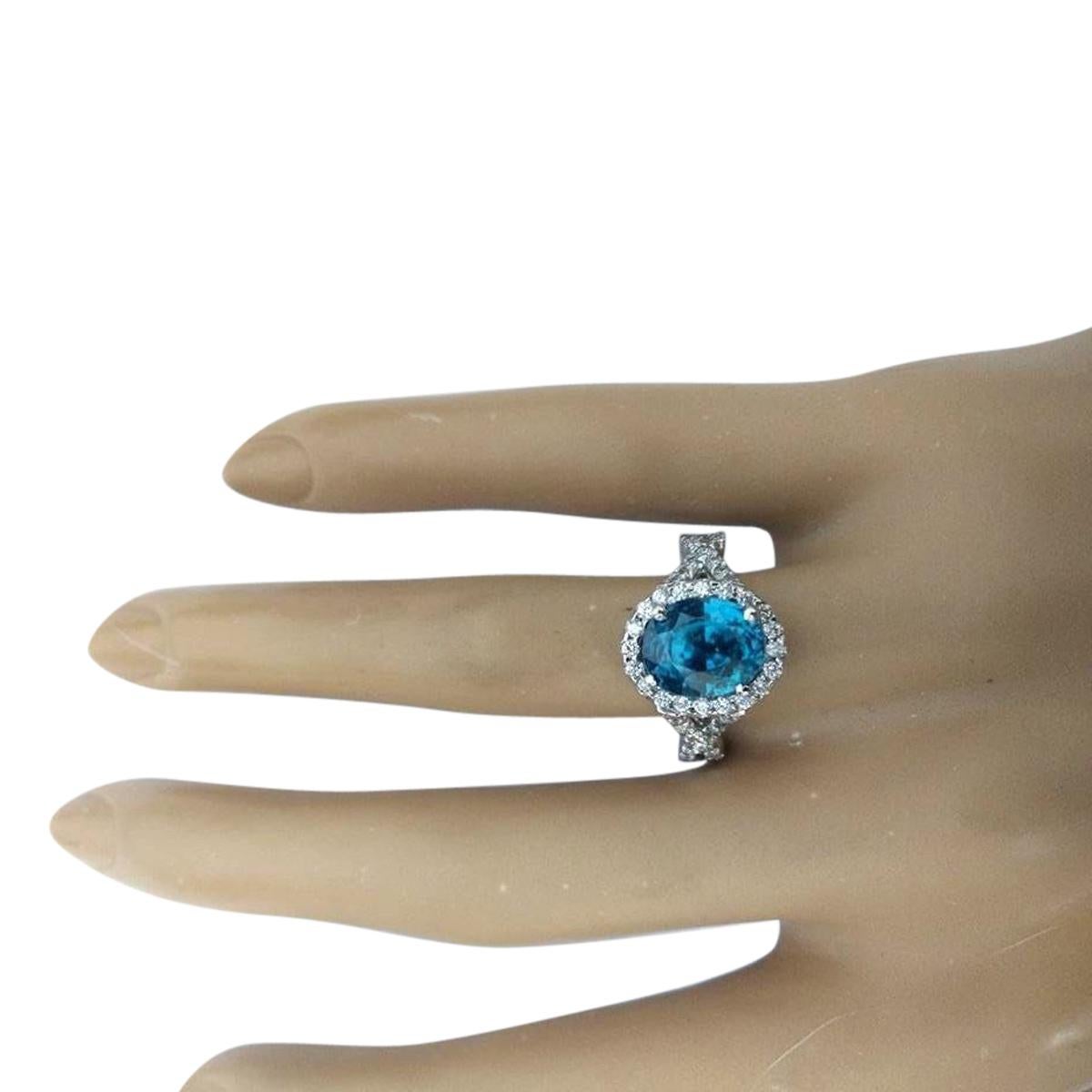 Natural Zircon Diamond Ring In 14 Karat Solid White Gold  In New Condition For Sale In Los Angeles, CA