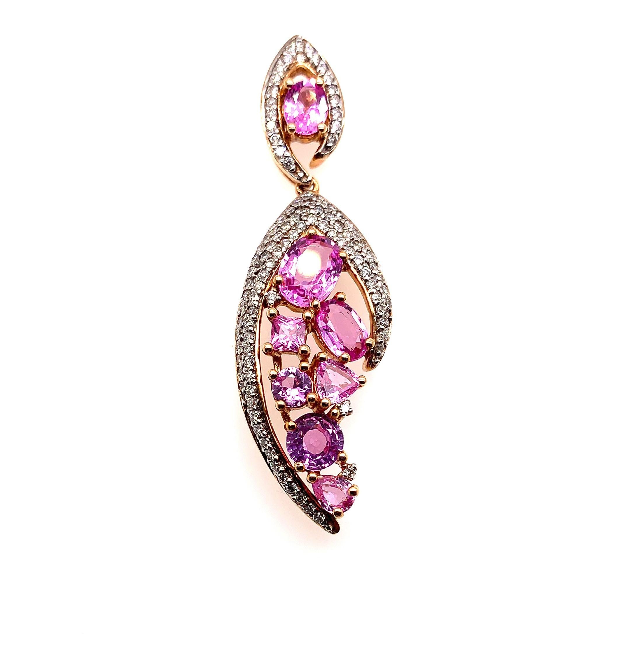 6.99 Carat Pink Sapphire Earring in 18 Karat Rose Gold with Diamonds In New Condition In Hong Kong, HK