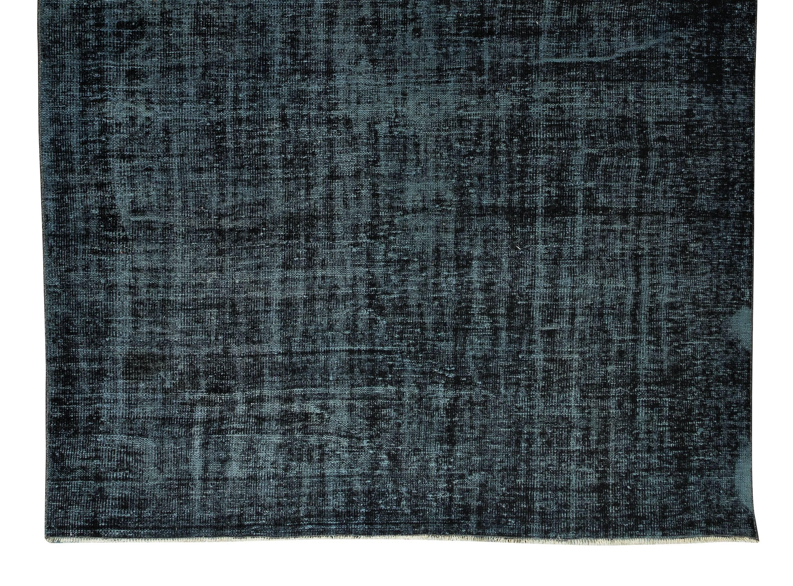 20th Century 6.9x10 Ft Vintage Handmade Turkish Rug Over-Dyed in Black for Modern Interiors For Sale