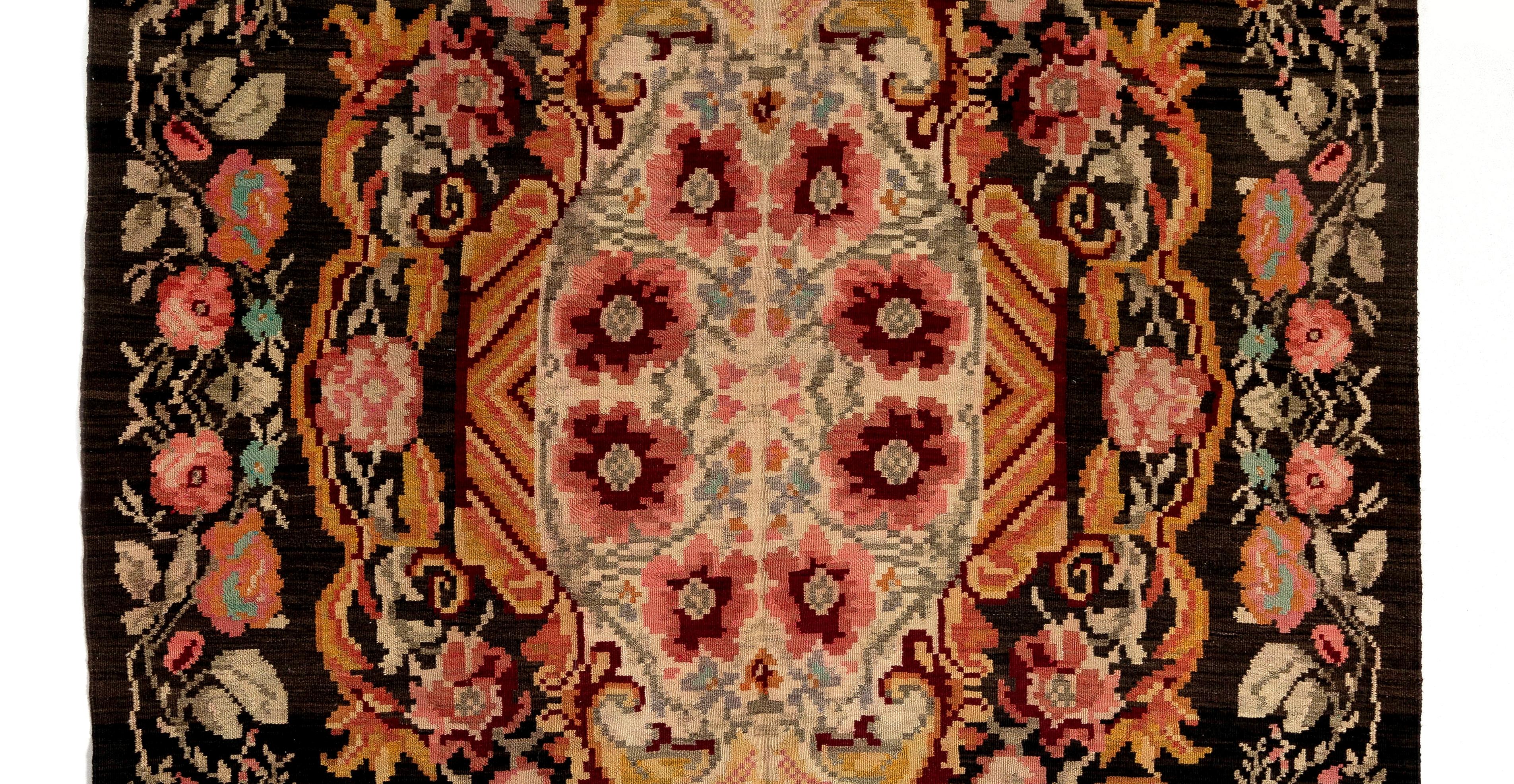 Hand-Woven  6.9x10.3 Ft Handmade Bessarabian Wool Kilim Vintage Floral Pattern Moldovan Rug