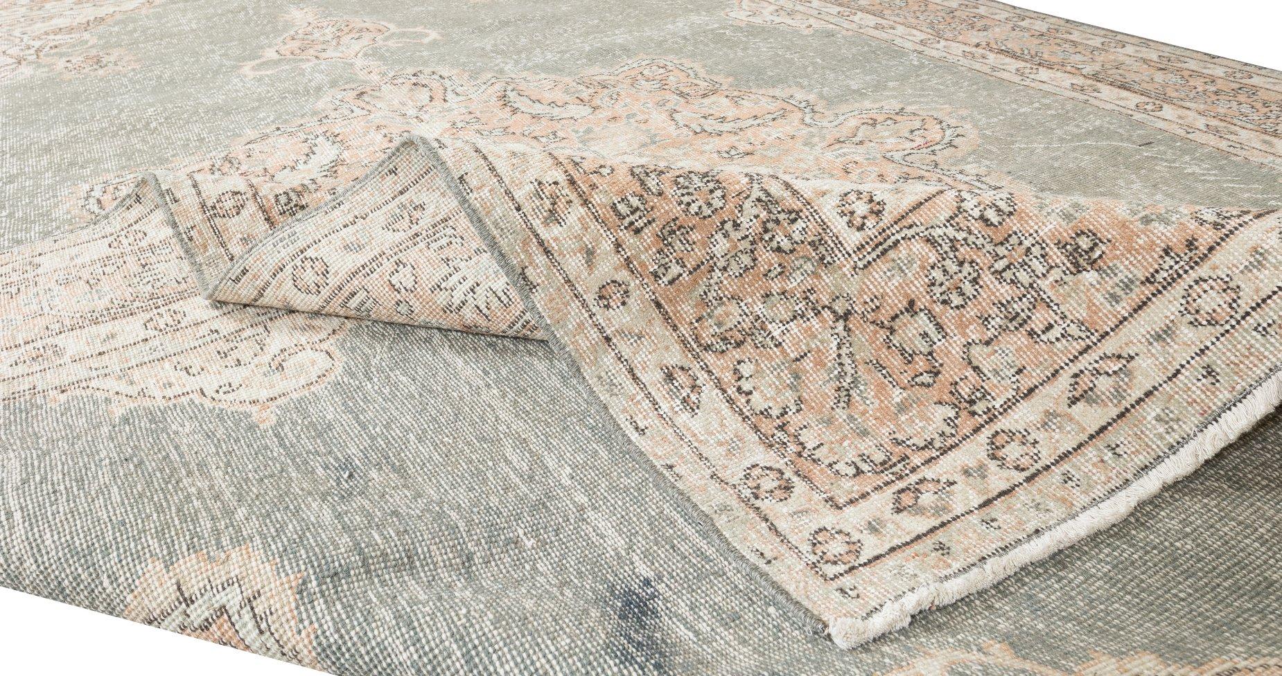 7x11.3 Ft Handgefertigter türkischer Teppich mit Medaillon-Design, Bodenbezug aus Wolle (Oushak) im Angebot