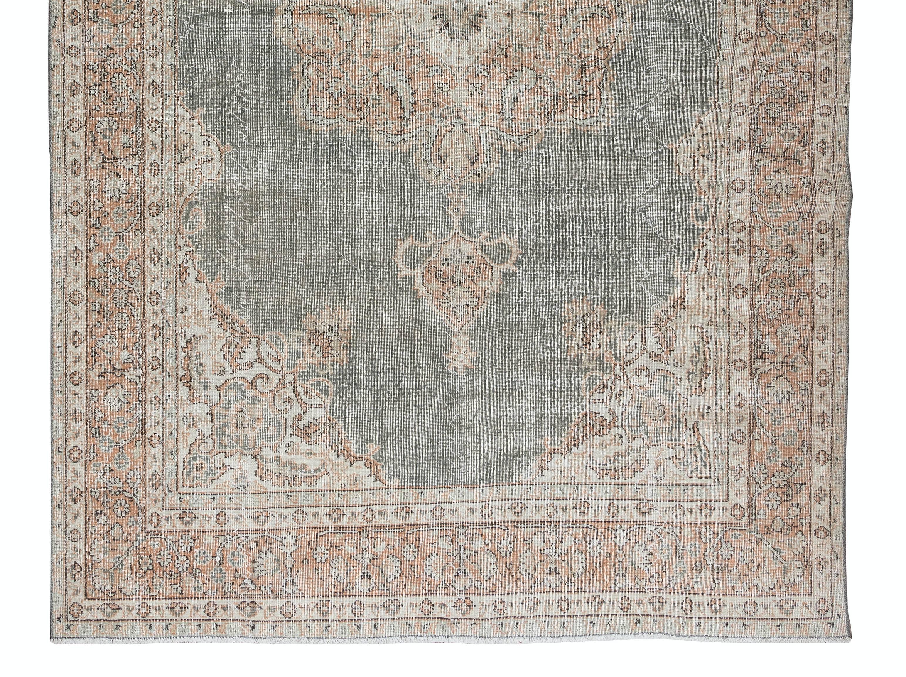 7x11.3 Ft Handgefertigter türkischer Teppich mit Medaillon-Design, Bodenbezug aus Wolle (Handgeknüpft) im Angebot