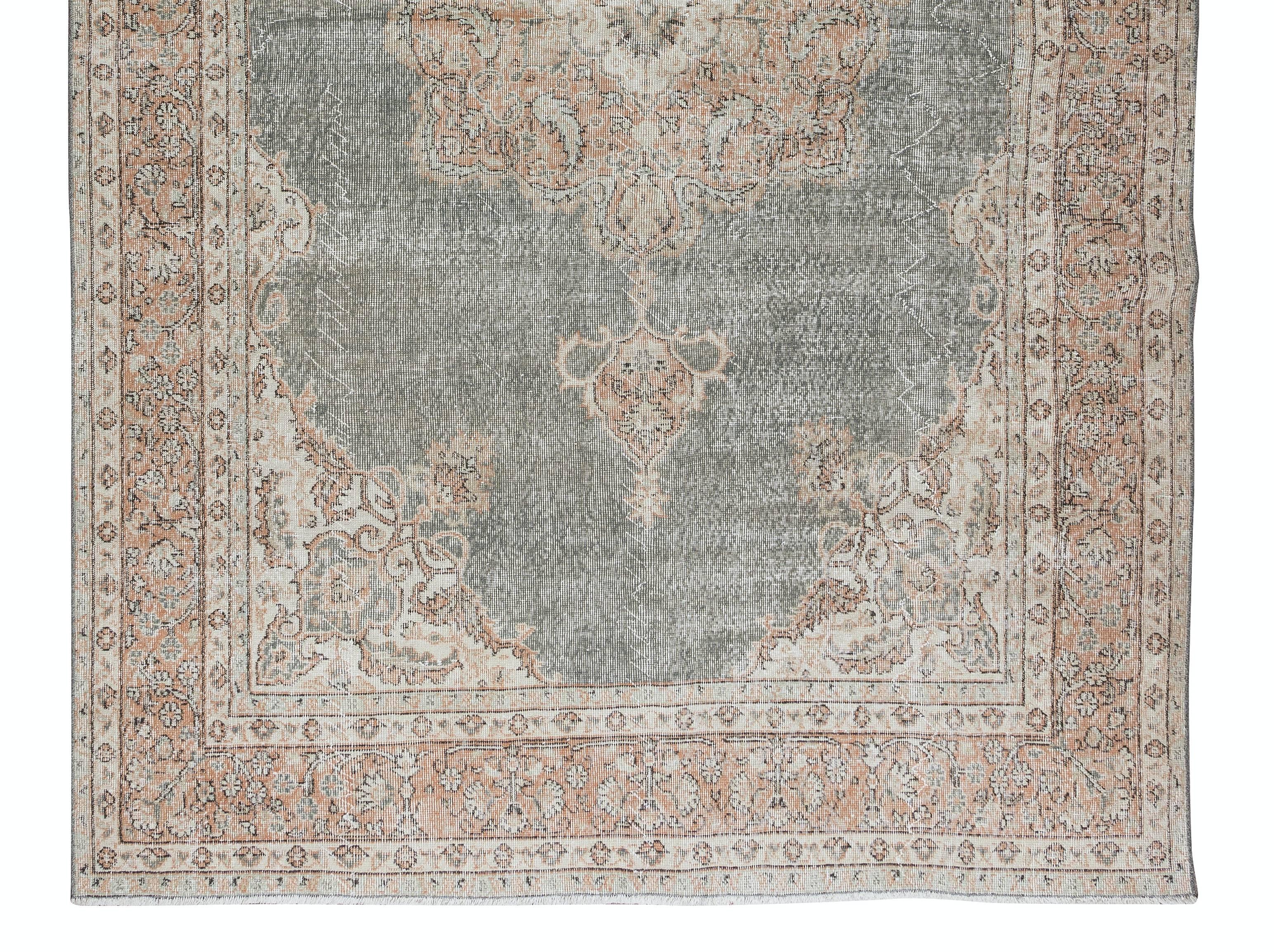 7x11.3 Ft Handgefertigter türkischer Teppich mit Medaillon-Design, Bodenbezug aus Wolle (Handgewebt) im Angebot