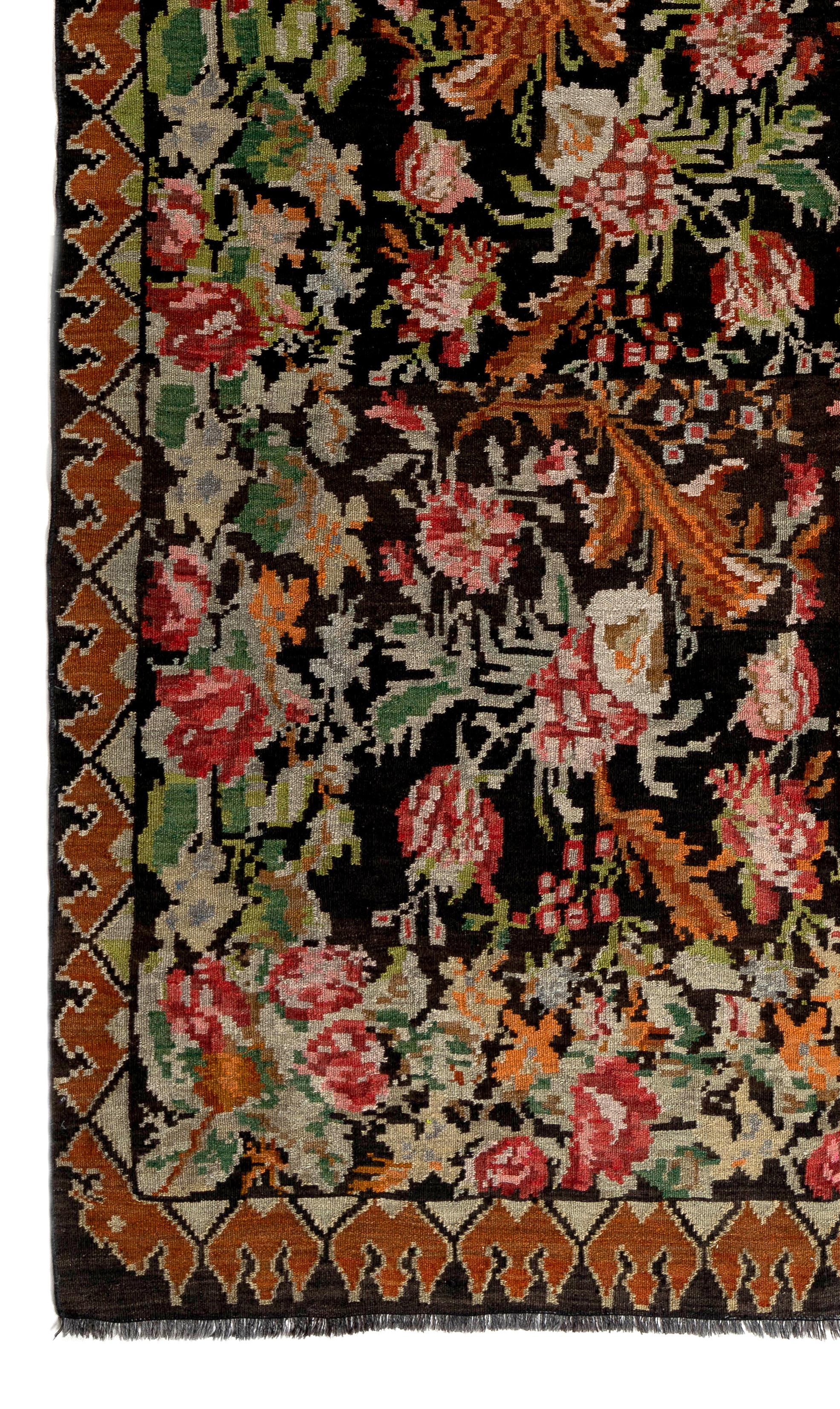 Bohemian 7x9.9 Ft Eastern European Bessarabian Kilim, Floral Vintage Handwoven Tapestry For Sale