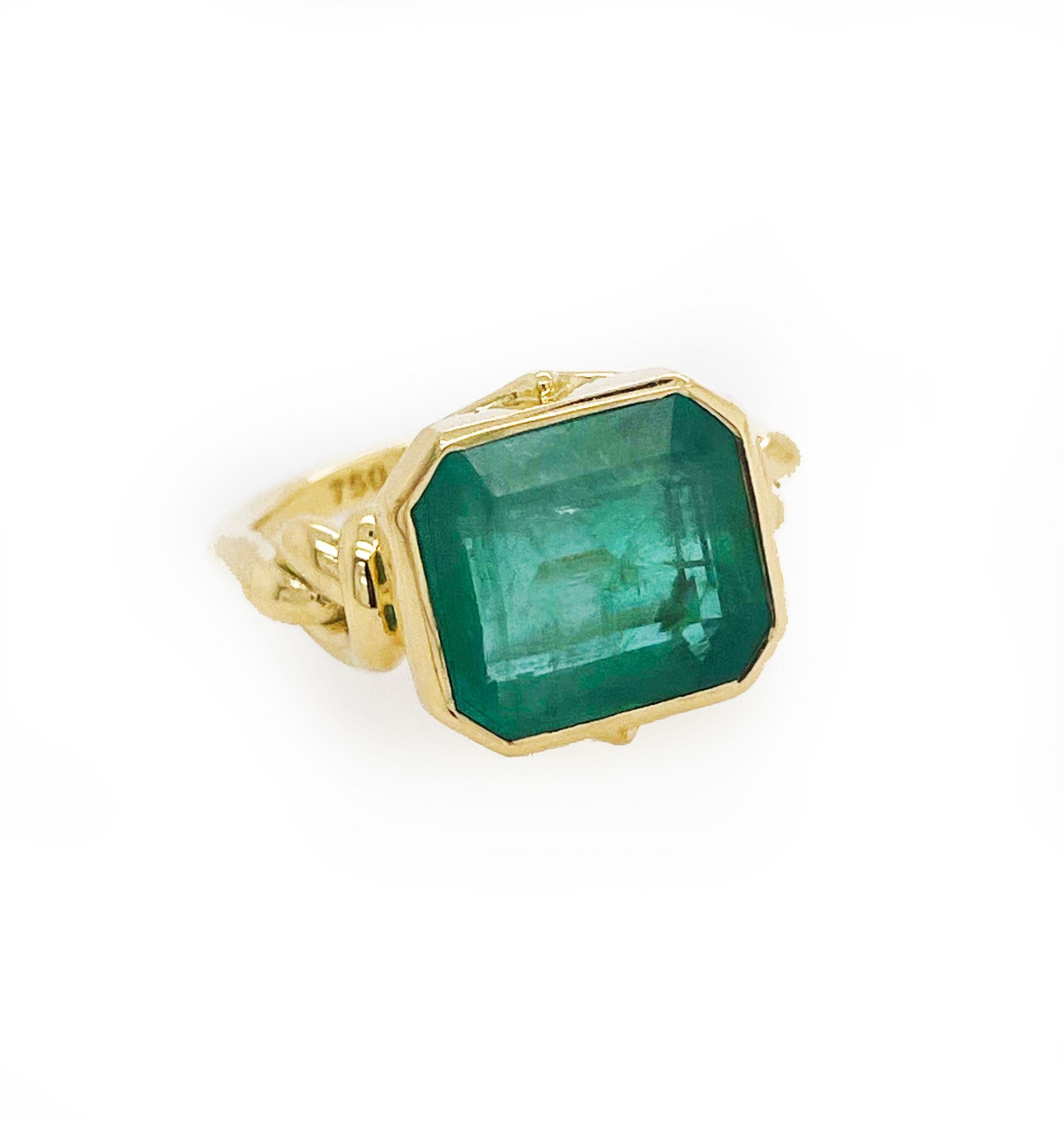 Artist 6ct Emerald Ring in 18ct Yellow Gold