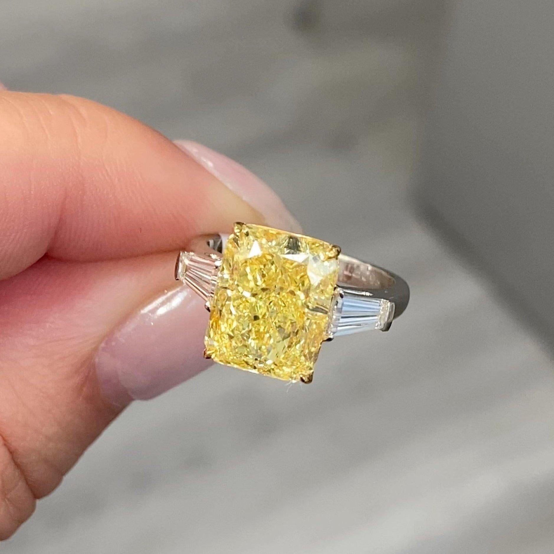 Radiant Cut 6ct Intense Yellow Elongated Radiant Diamond Engagement Ring For Sale