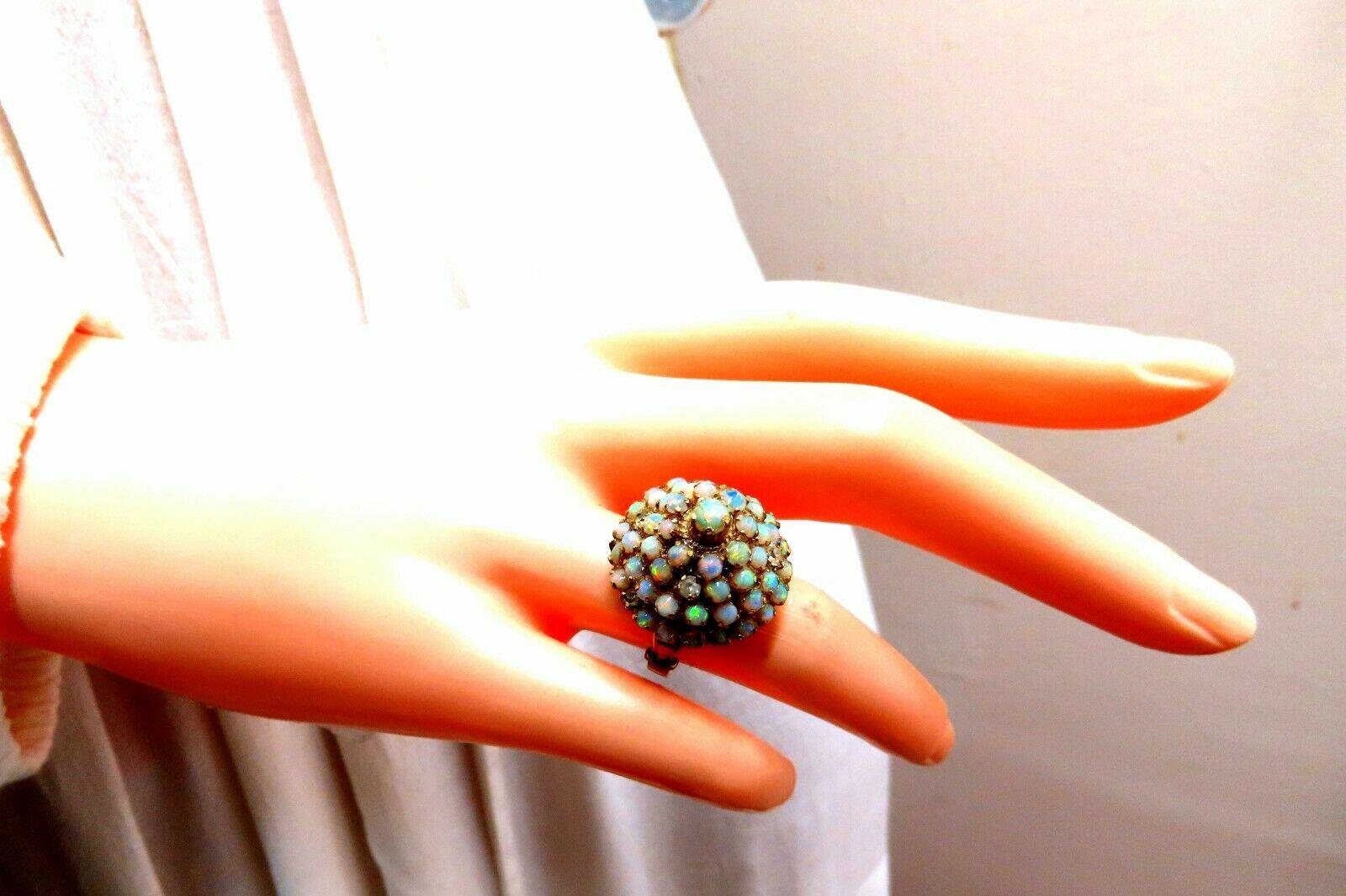 Non taillé Bague en opale d'Australie naturelle de 6 carats avec dôme pyramide en grappe de 14 carats, d'origine vintage