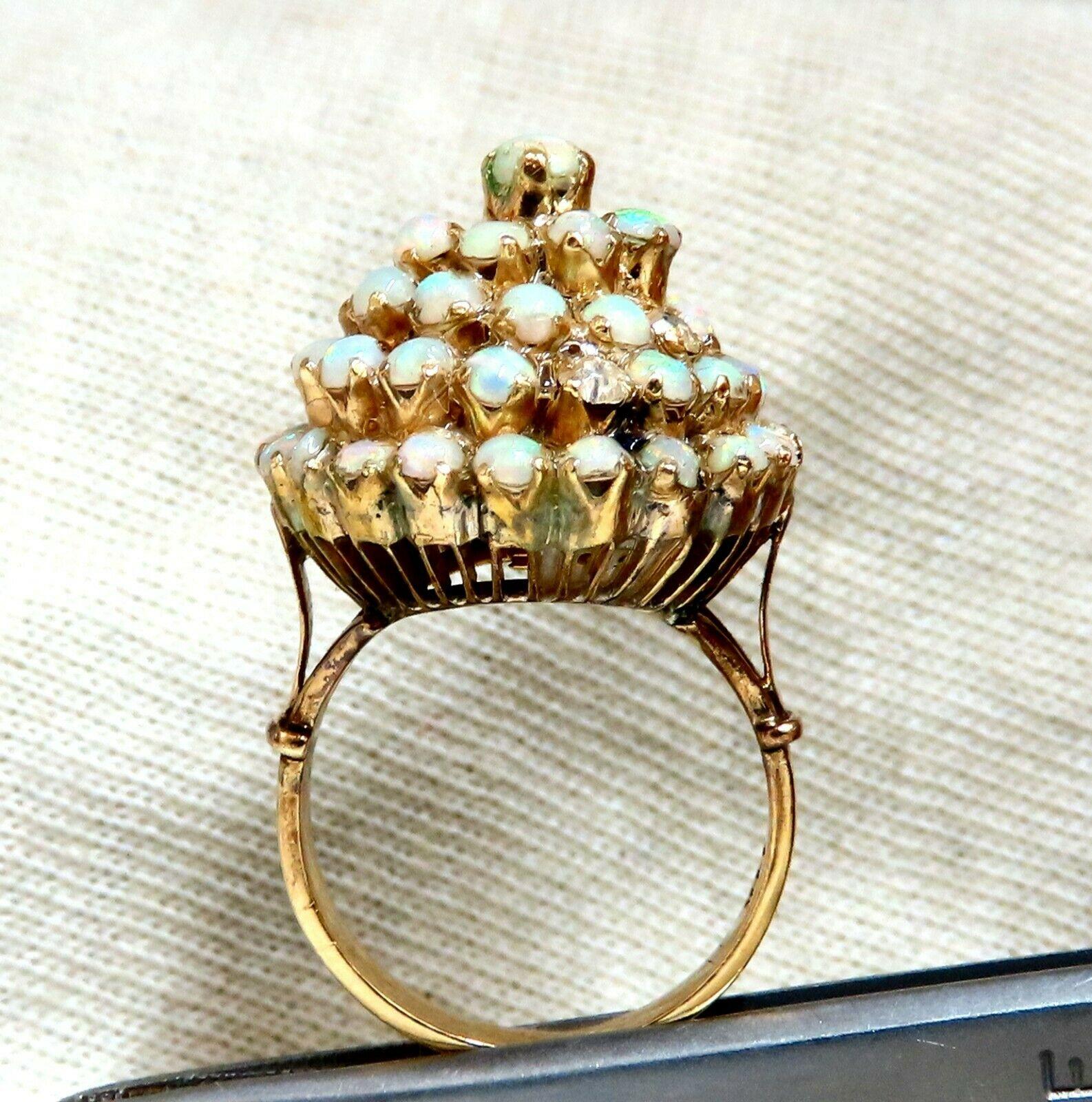 Bague en opale d'Australie naturelle de 6 carats avec dôme pyramide en grappe de 14 carats, d'origine vintage 3