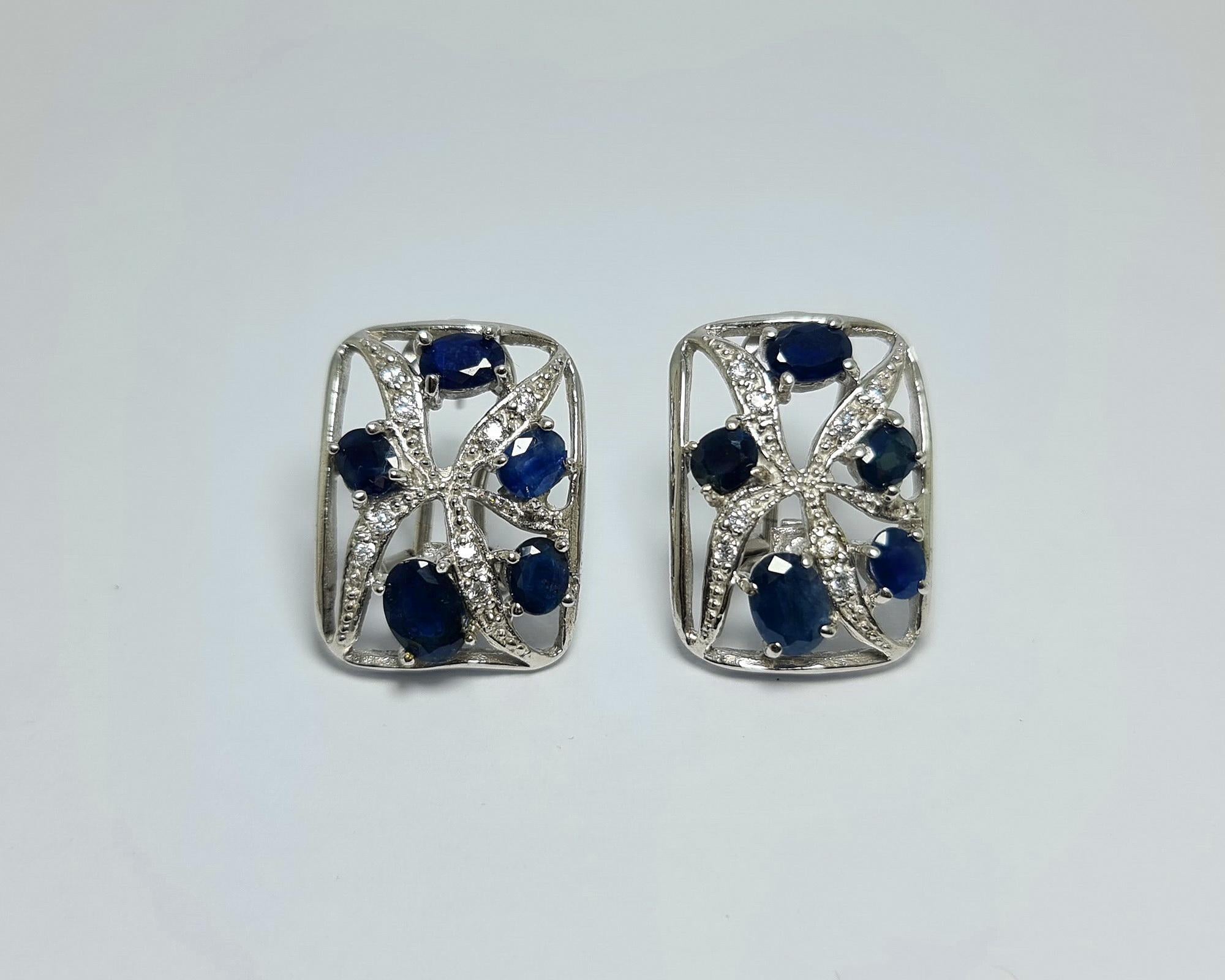 6Ct Natural Untreated Sapphire .925 Sterling Silver Rhodium plated Earrings Set In New Condition For Sale In Los Angeles, CA
