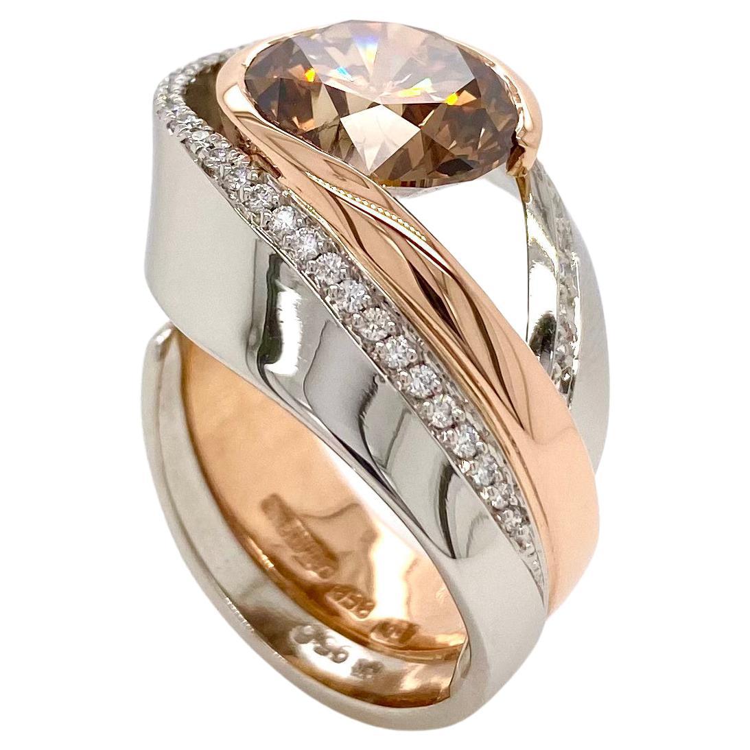 6ct Round Brilliant Cut Cognac Diamond in Platinum and 18ct Rose Gold Orbit Ring For Sale