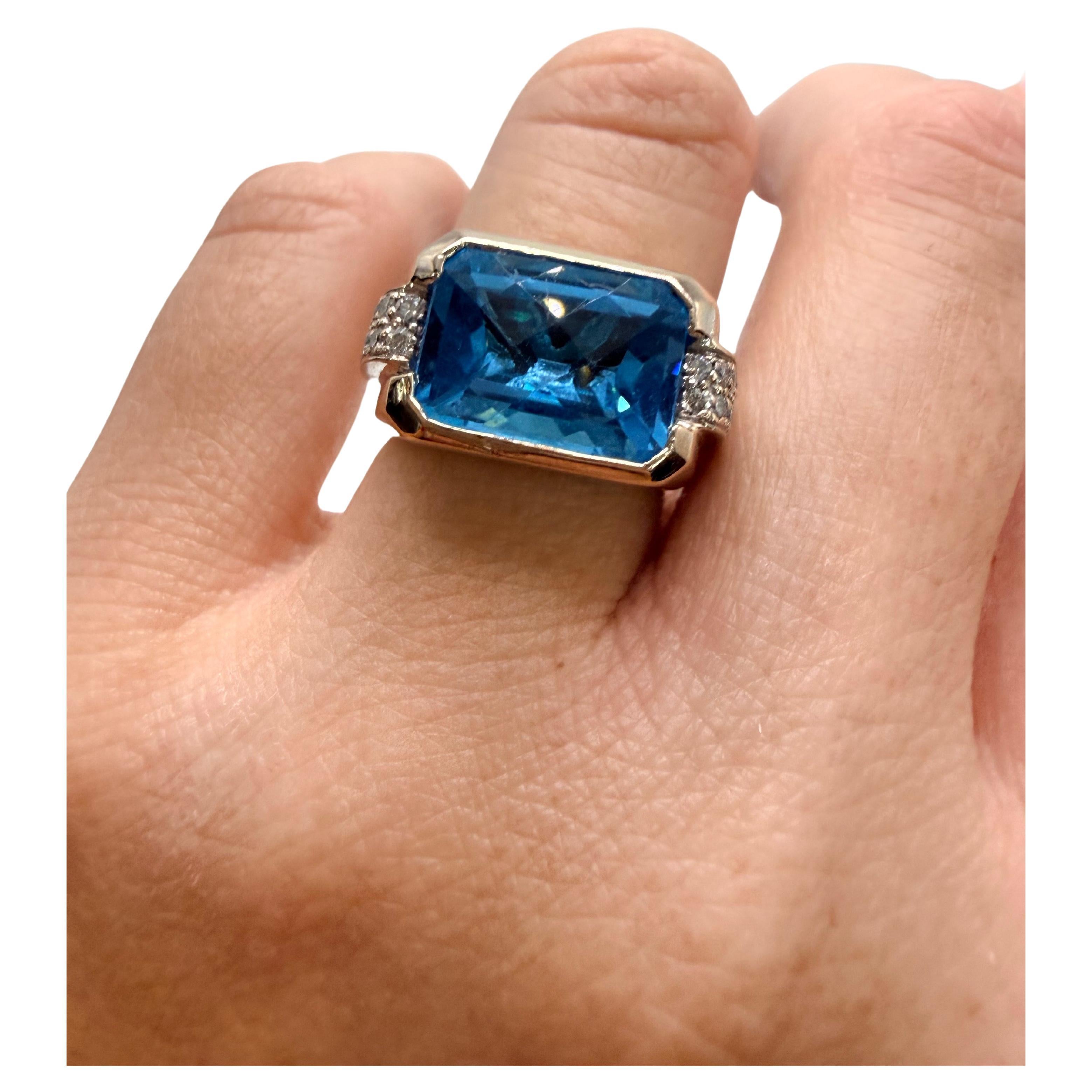 Bague unisexe 6ct Topaze Diamant Or 18KT en vente