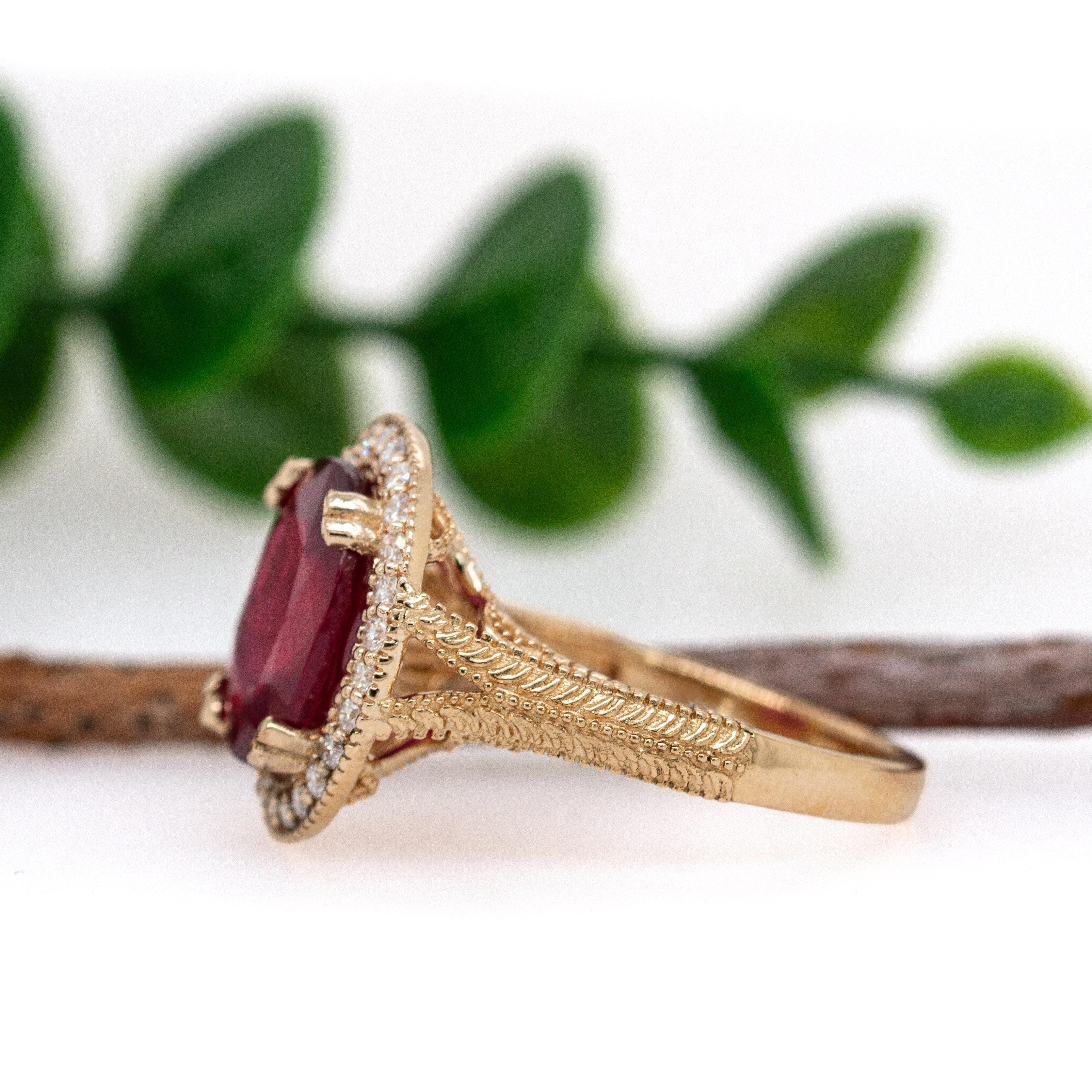 Bague en or massif 14k avec 6cts de rubis de Madagascar et diamants naturels  OV 12x10mm Neuf - En vente à Columbus, OH