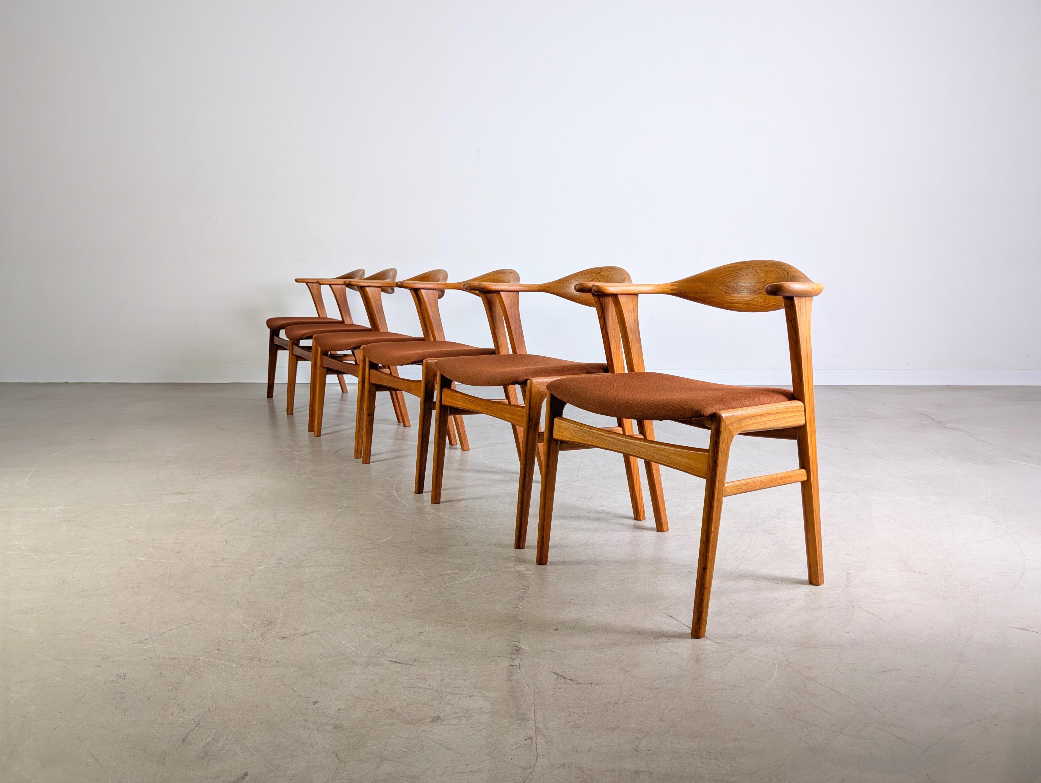 6er Set Midcentury Stühle Høng Erik Kirkegaard Modell 49b teak In condizioni discrete in vendita a Berlin, DE