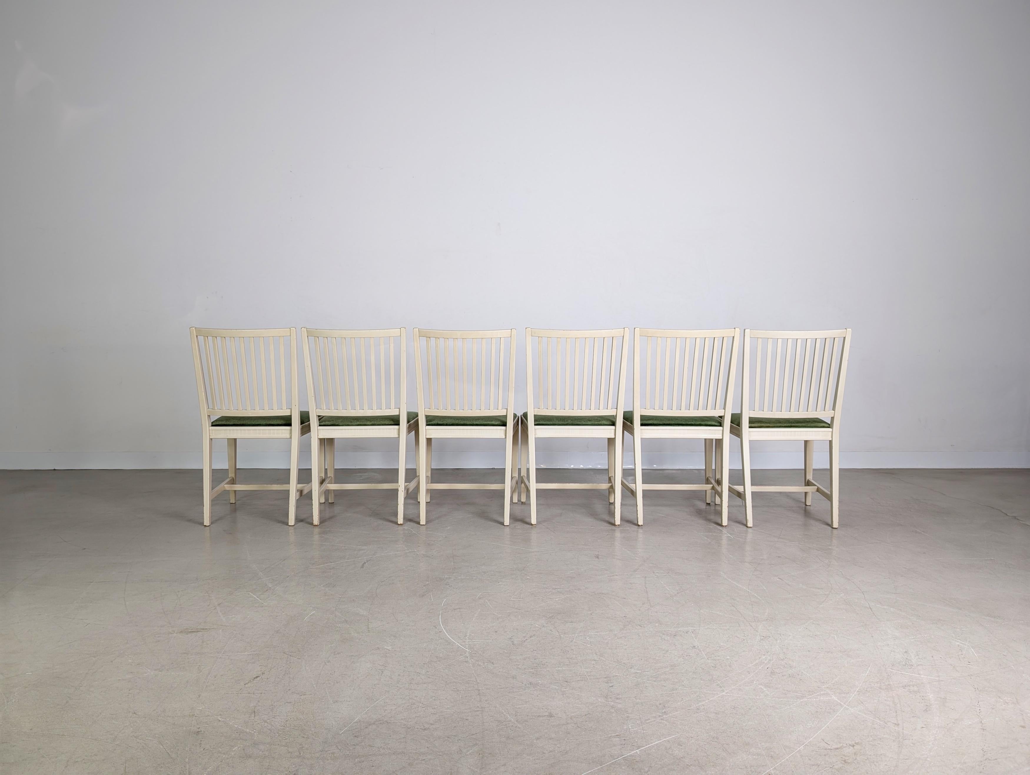 Mid-20th Century 6er Set Midcentury Stühle Svante Skogh Schweden shabby scandi For Sale