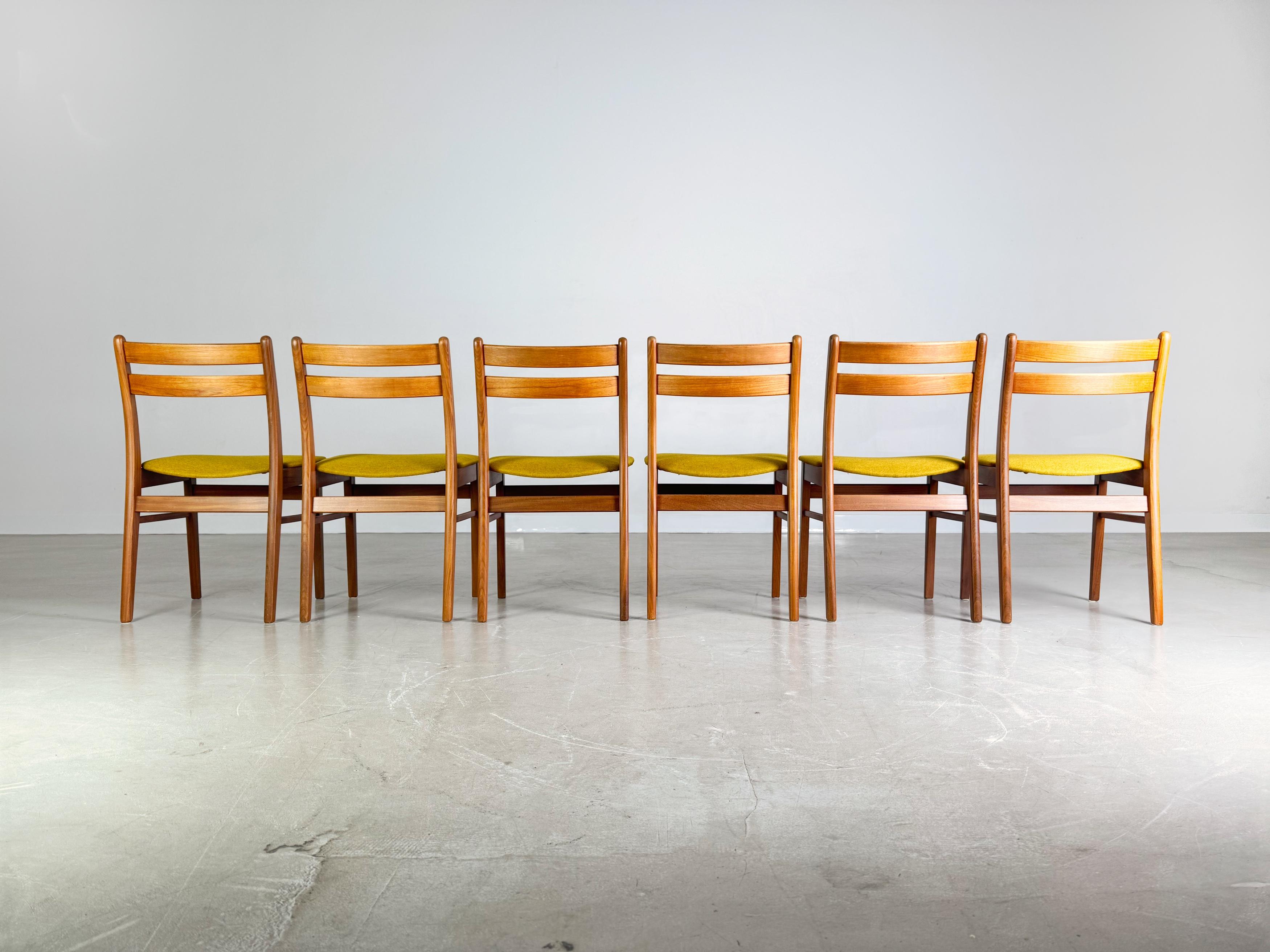 6er Set Midcentury Stühle teak danish design gelb 1960 État moyen - En vente à Berlin, DE