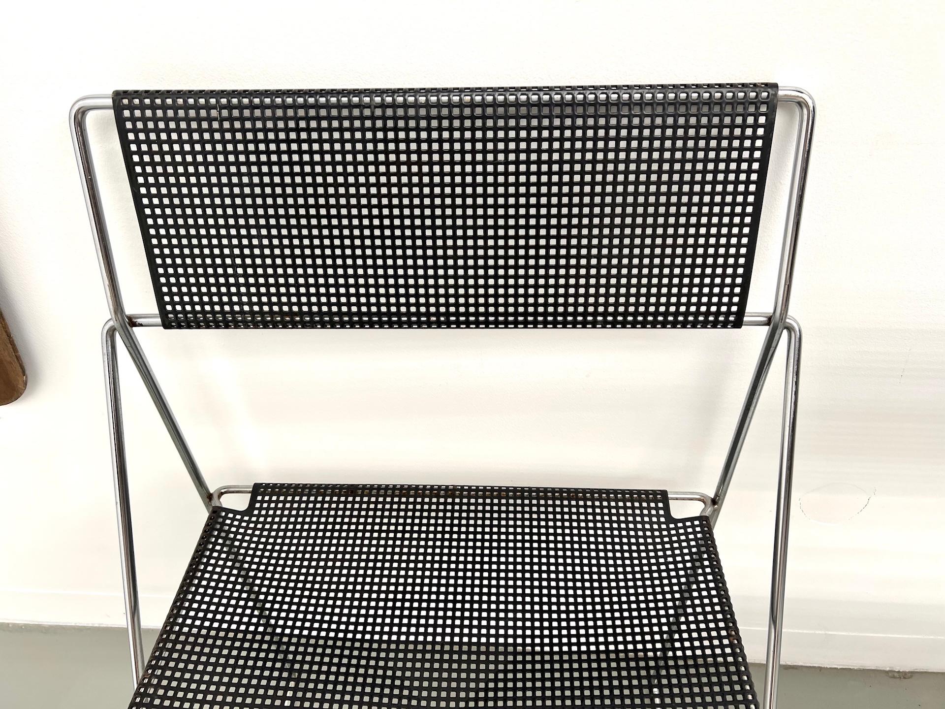6Stück von 6 Nuova X-Line Stühlen, 1977 von Niels Jørgen Haugesen entworfen im Angebot 6