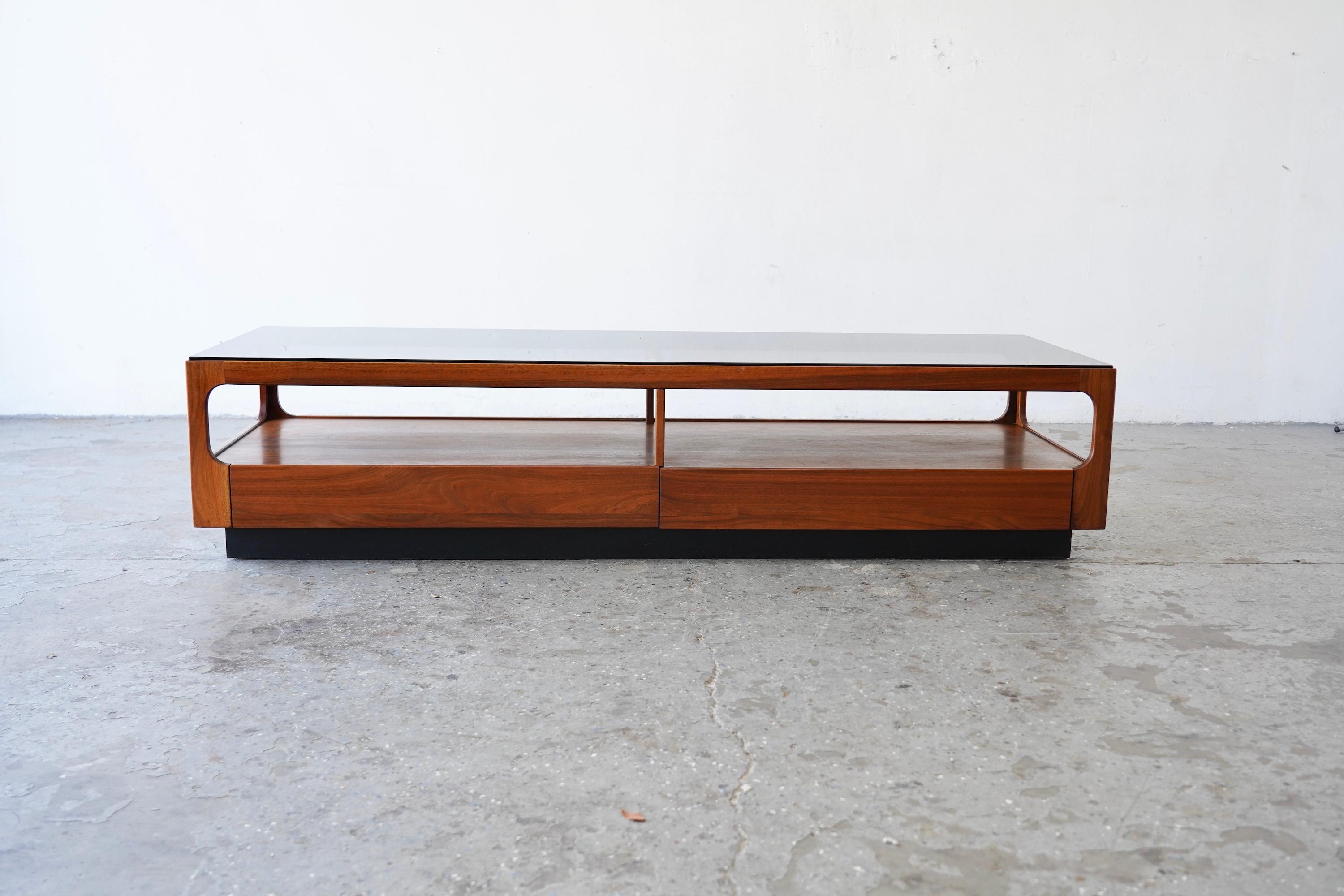6ft John Keal Brown Saltman Mid-Century Modern Coffee Table w Smoked Glass Top For Sale 11