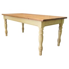 6ft. Table de ferme en pin long    C'est une bonne table de ferme