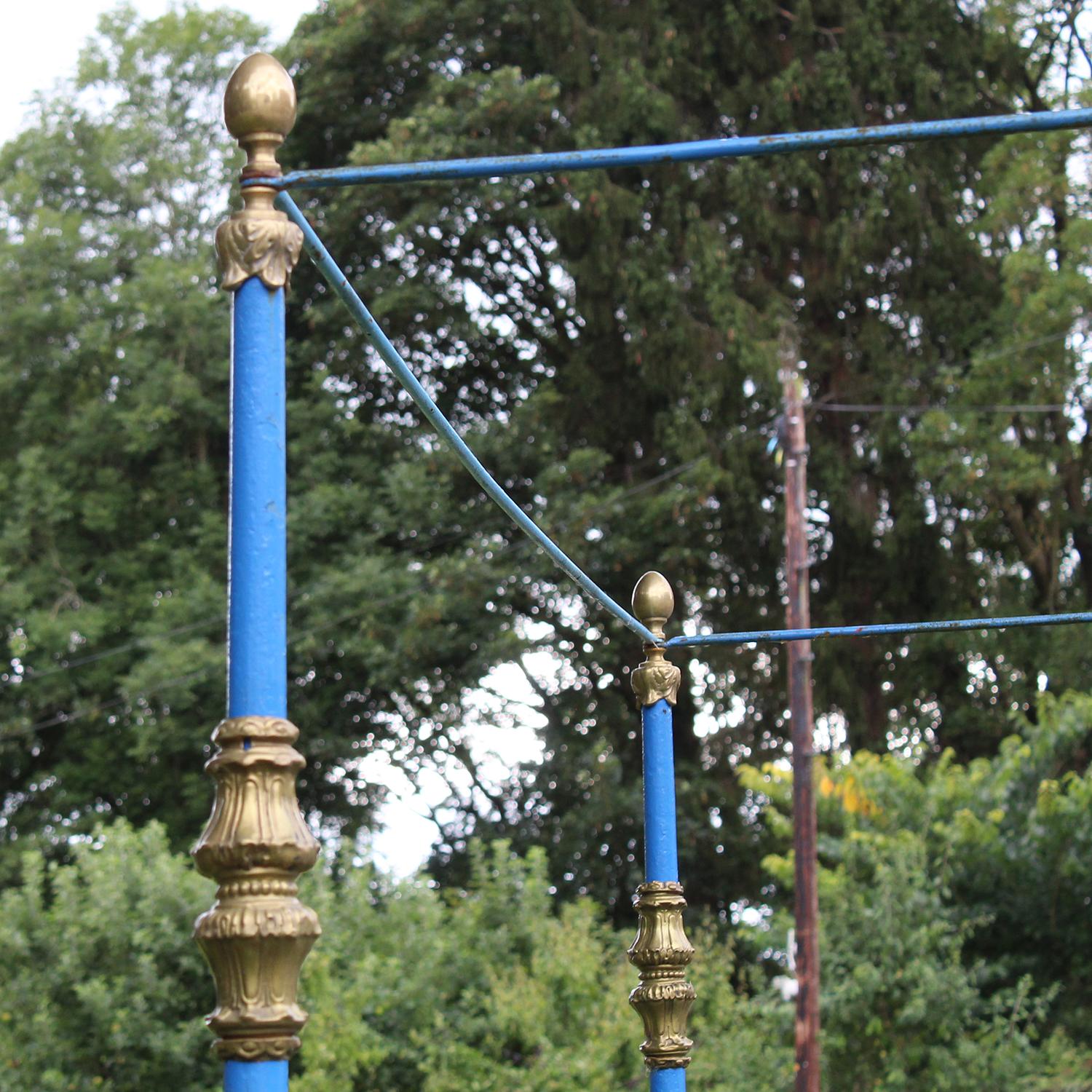 Victorian 6ft wide cast iron antique four poster bed with ornate castings and fine canopy