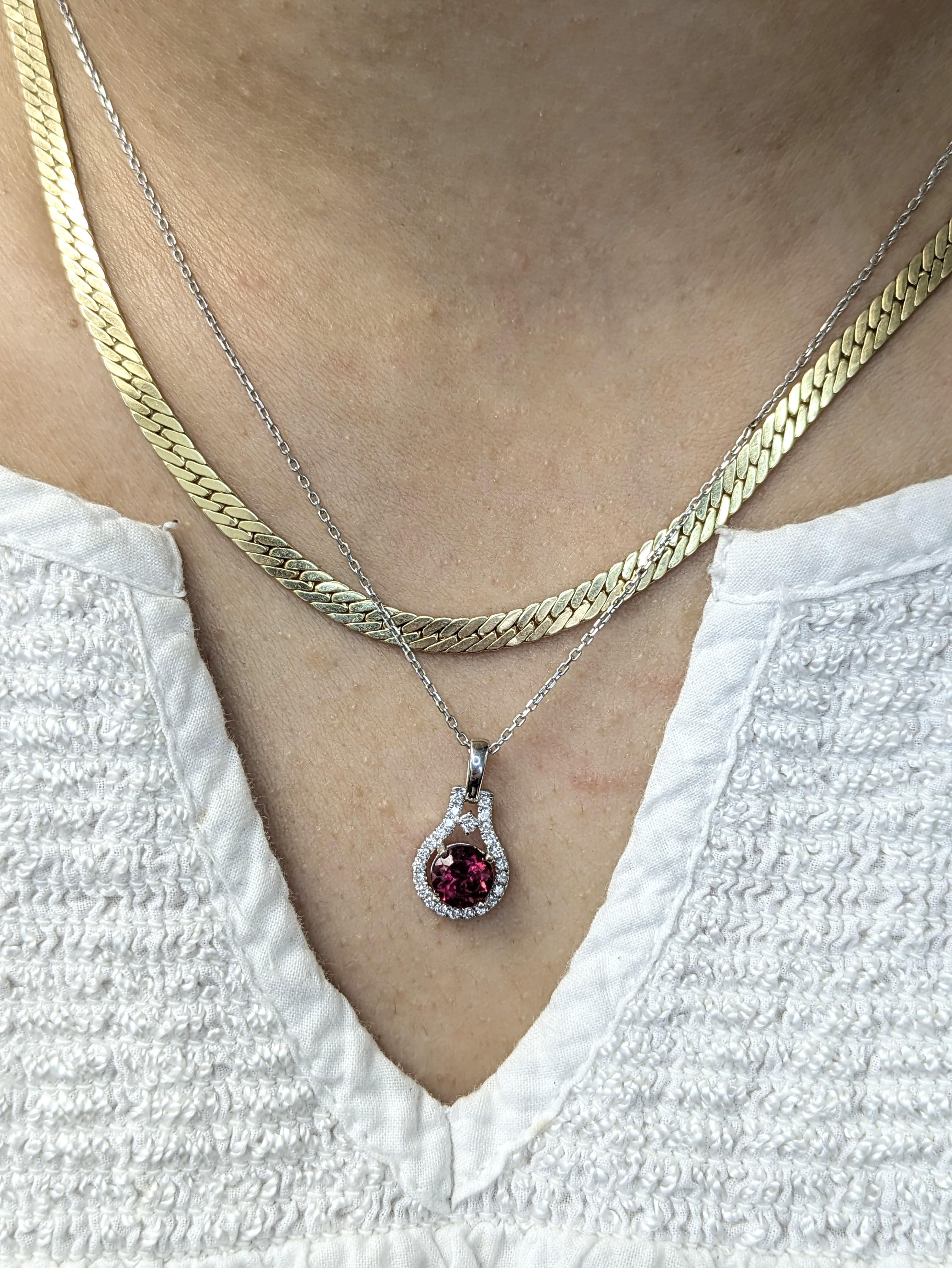 6mm, 1ct Rubellite Tourmaline Pendant w Natural Diamond Halo in Solid 14K Gold Art Decó en venta
