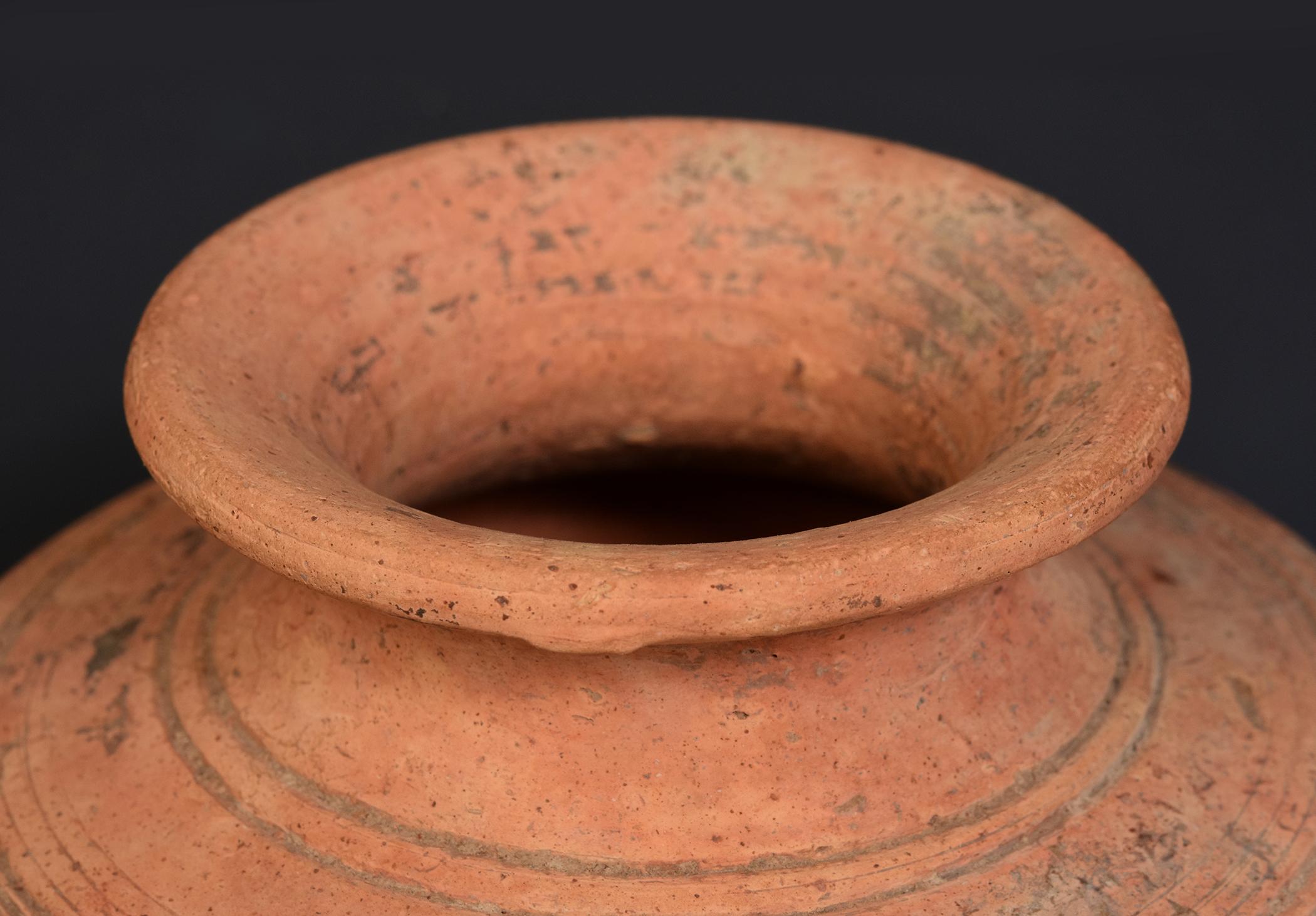 Cambodian 6th - 7th Century, Pre-Angkor, Antique Khmer Pottery Jar For Sale