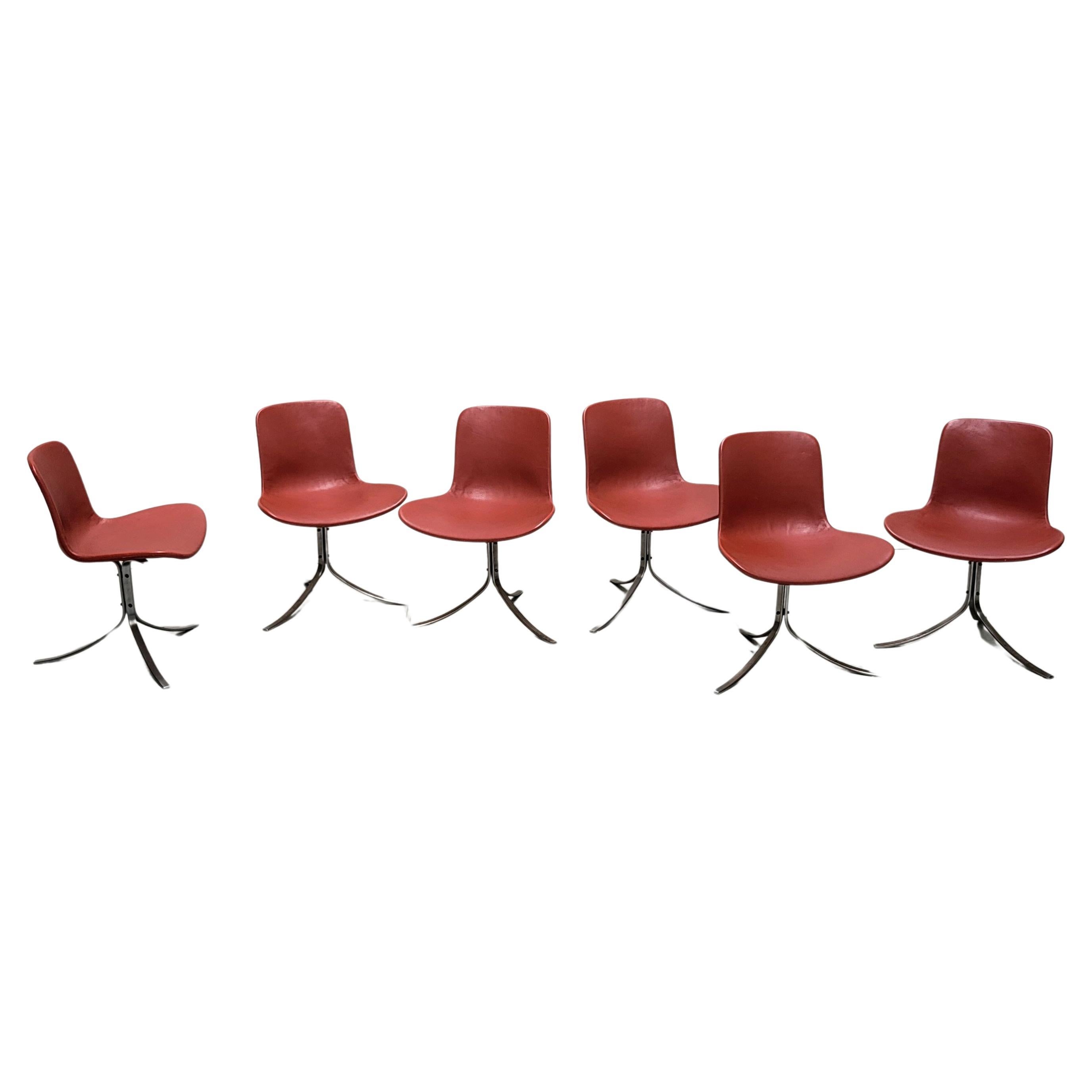 Ensemble rare de 6 chaises Pk9 par Poul Kjaerholm pour Fritz Hansen.
L'ensemble provient de son premier propriétaire qui a acheté les chaises à Milan dans les années 90.

L'une des plus belles chaises de salle à manger jamais fabriquées.

Fabriqué