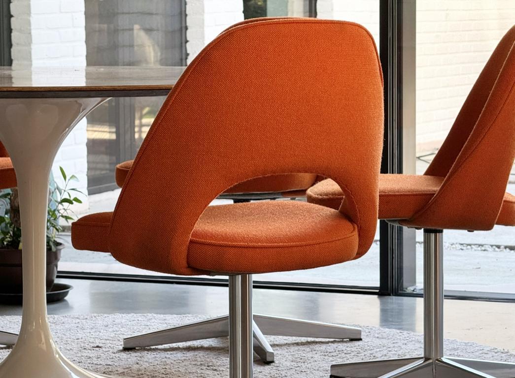6x chaises de conférence d'appoint Saarinen 72 U Knoll International Kvadrat tissu Bon état - En vente à Telgte, DE
