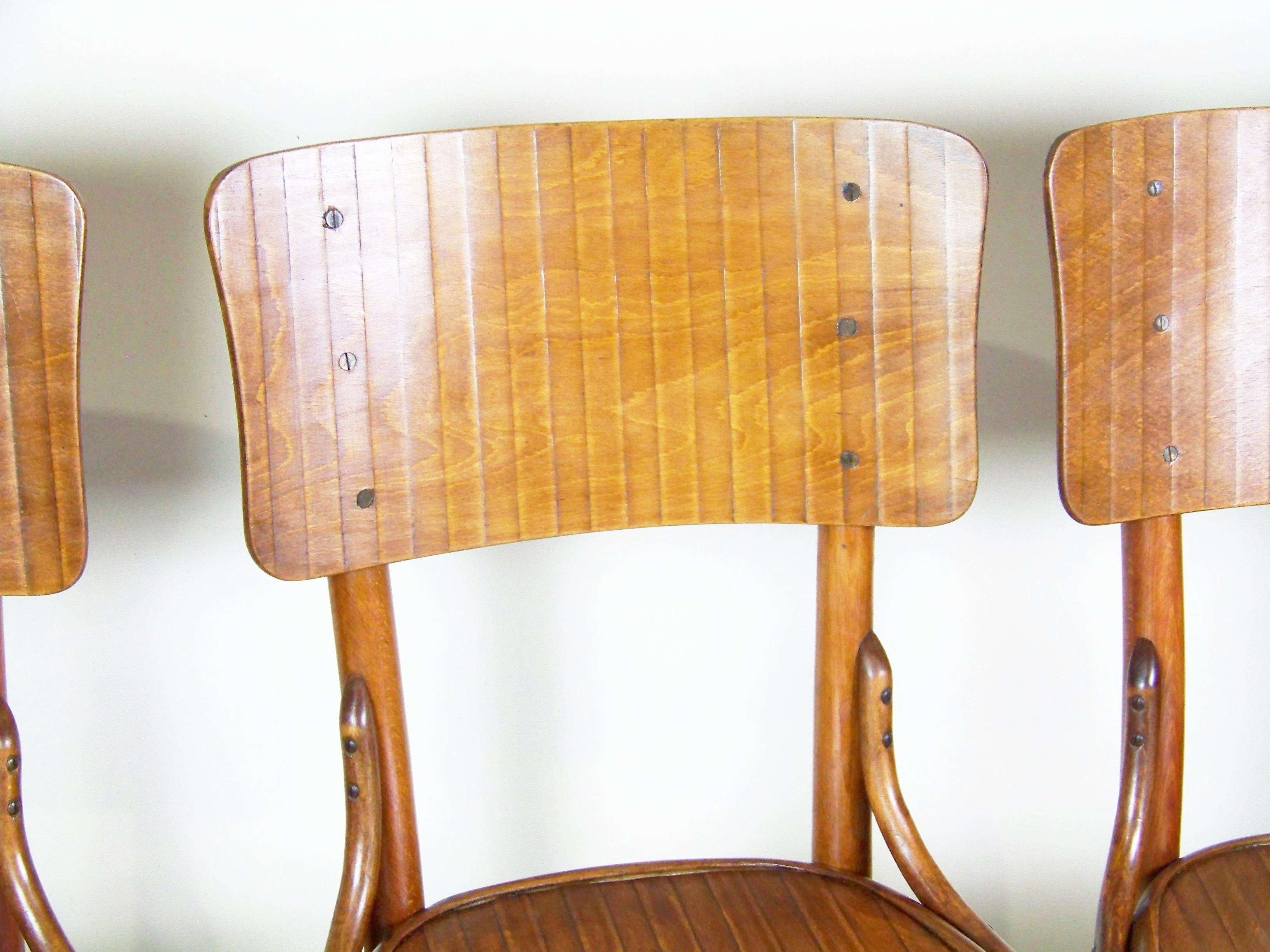 Arts and Crafts 6x Thonet chairs Nr. 157 For Sale