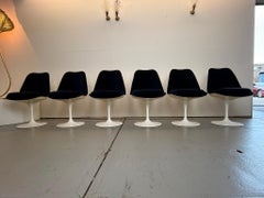 6x Sedia laterale imbottita in velluto blu di Eero Saarinen per Knoll 1970