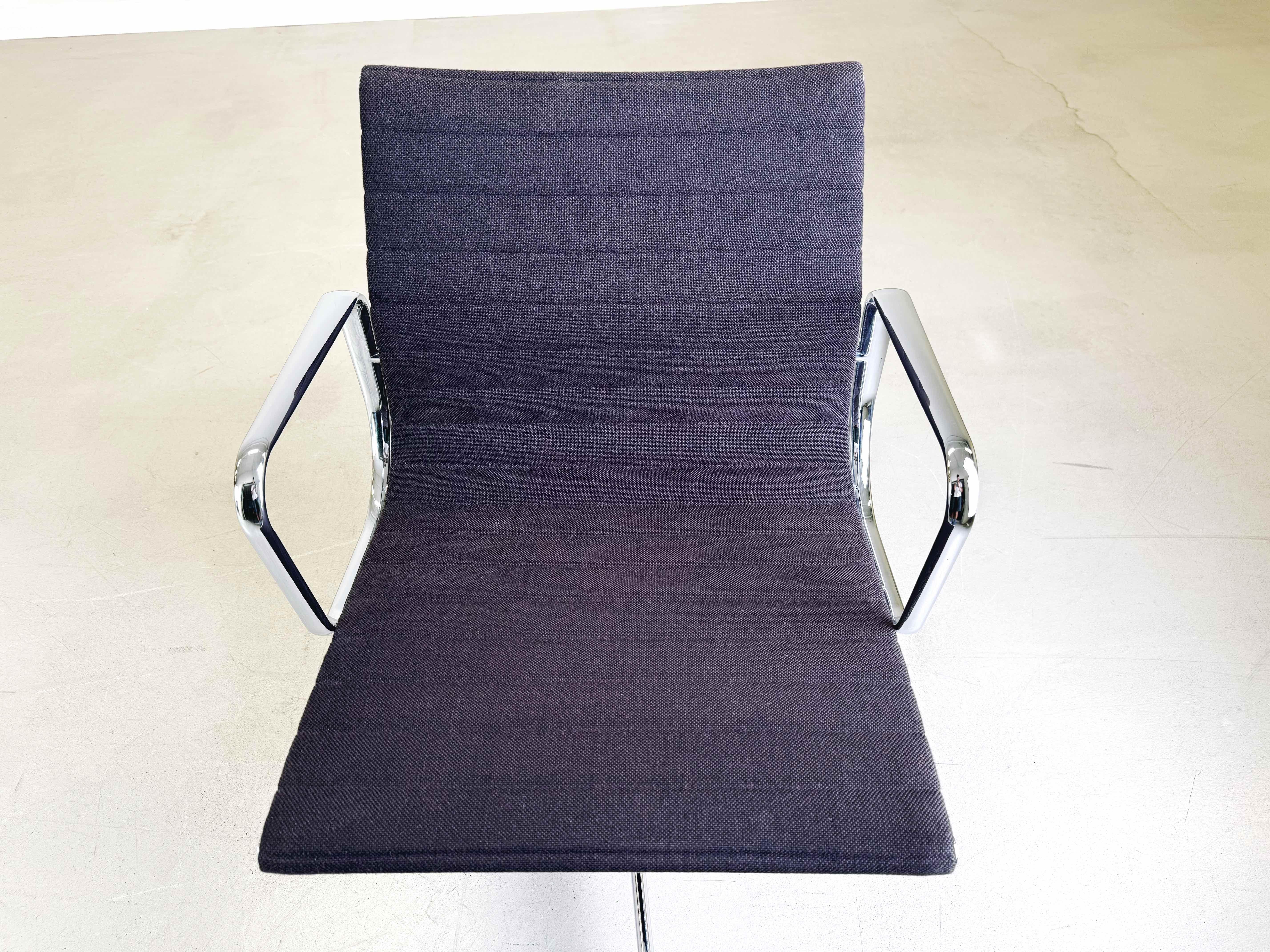 6x Vitra EA 108 office chair Charles & Ray Eames Hopsak Chocolat 3