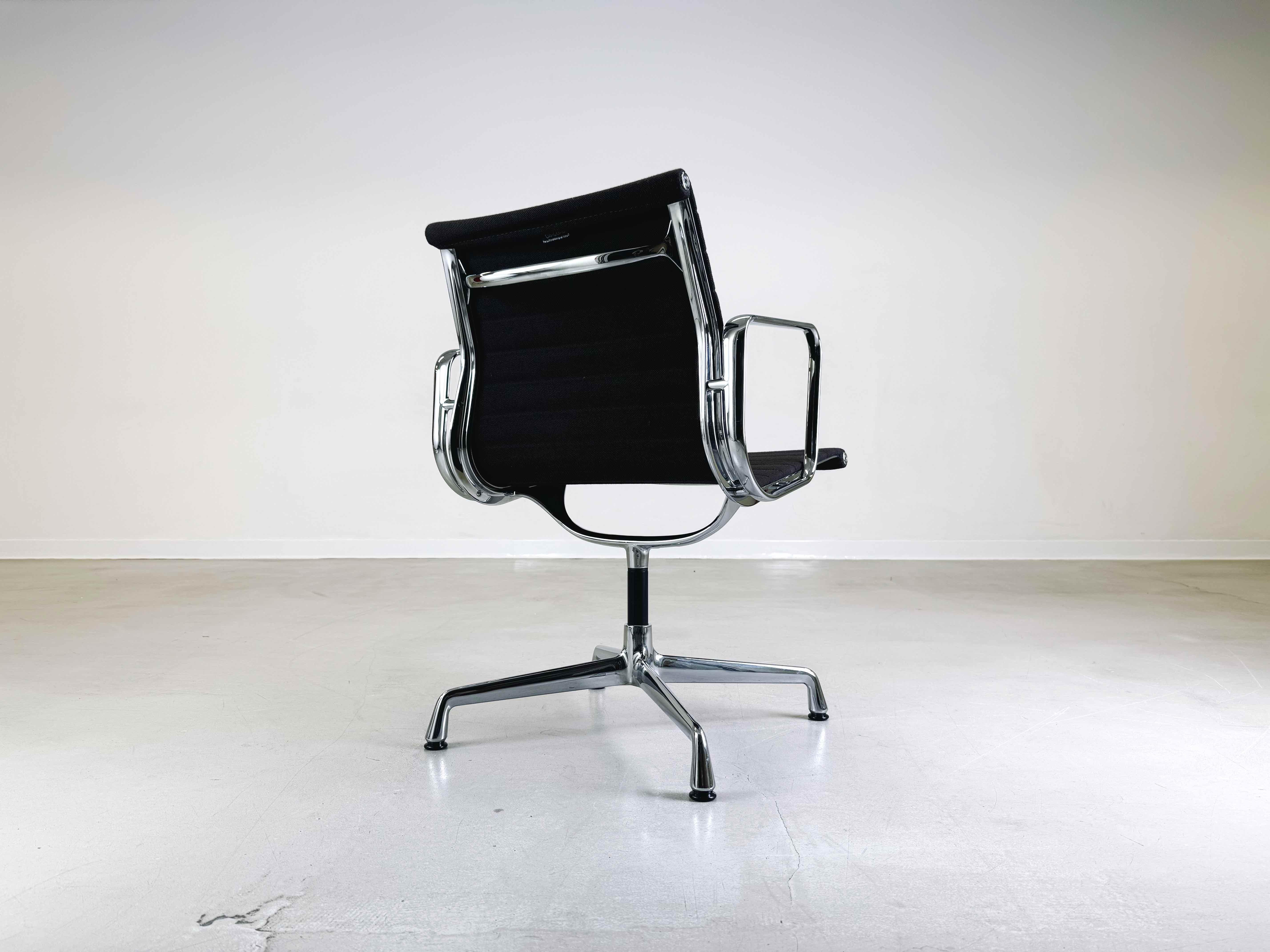 6x Vitra EA 108 office chair Charles & Ray Eames Hopsak Chocolat 2