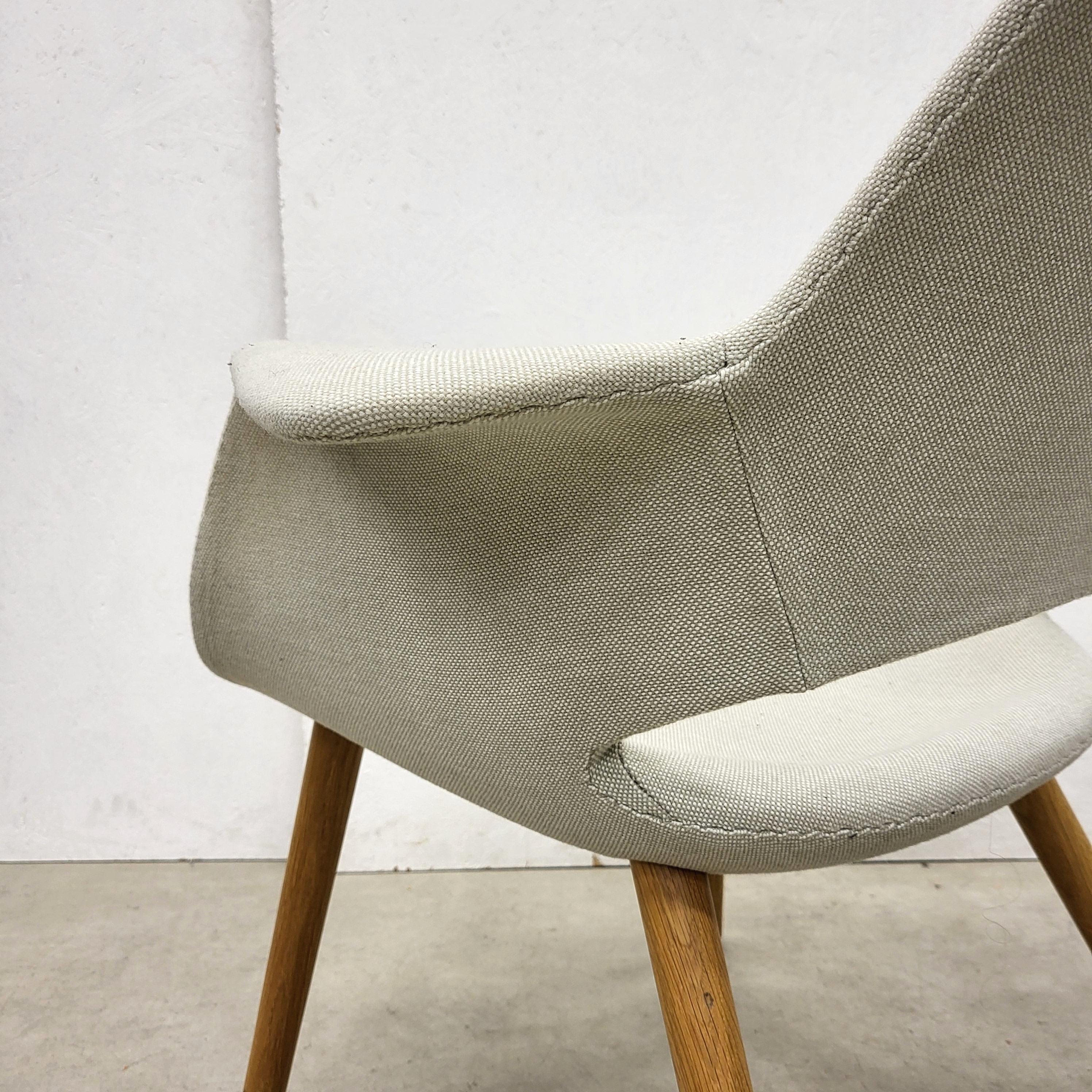 Fabric Vitra Organic Chair by Charles Eames & Eero Saarinen