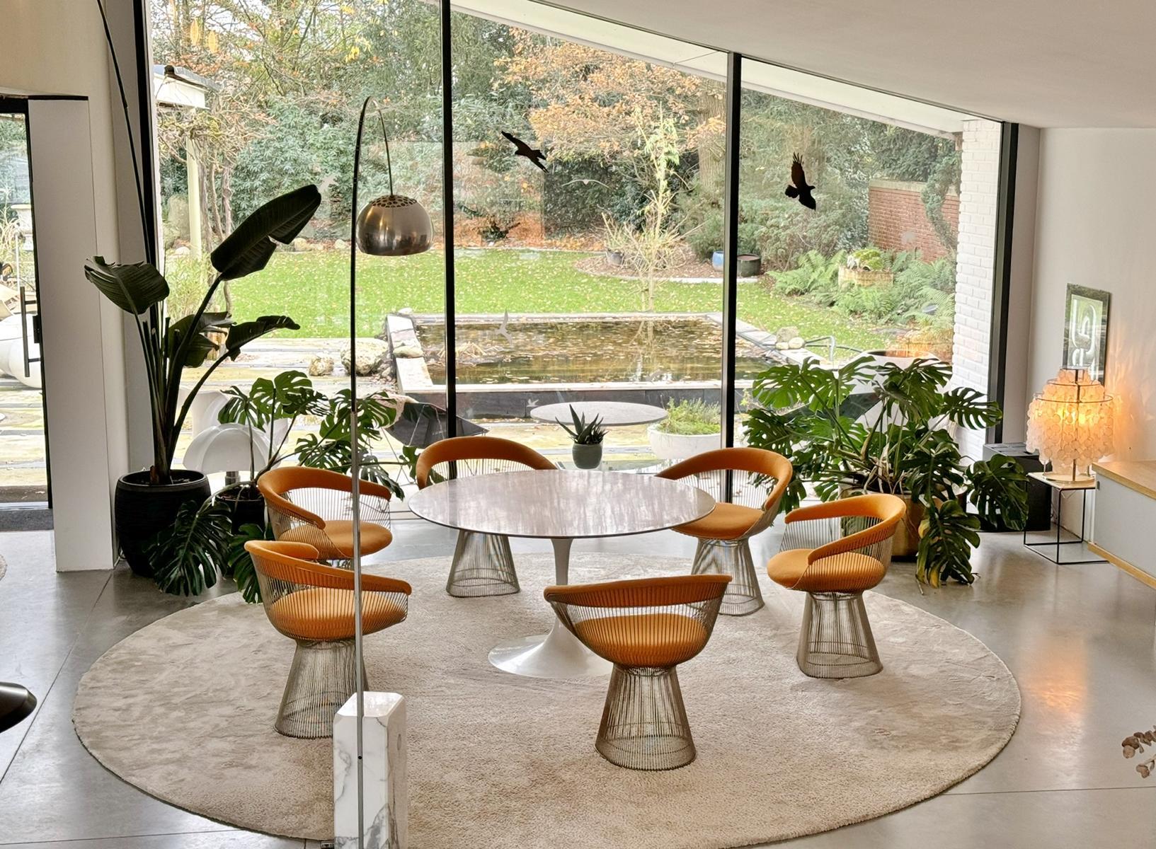 For sale is a set of 6 original armchairs by renowned designer Warren Platner, produced by Knoll International – an iconic design statement from the mid-20th century.

Details:
•	Manufacturer: Knoll International
•	Design: Warren Platner (original