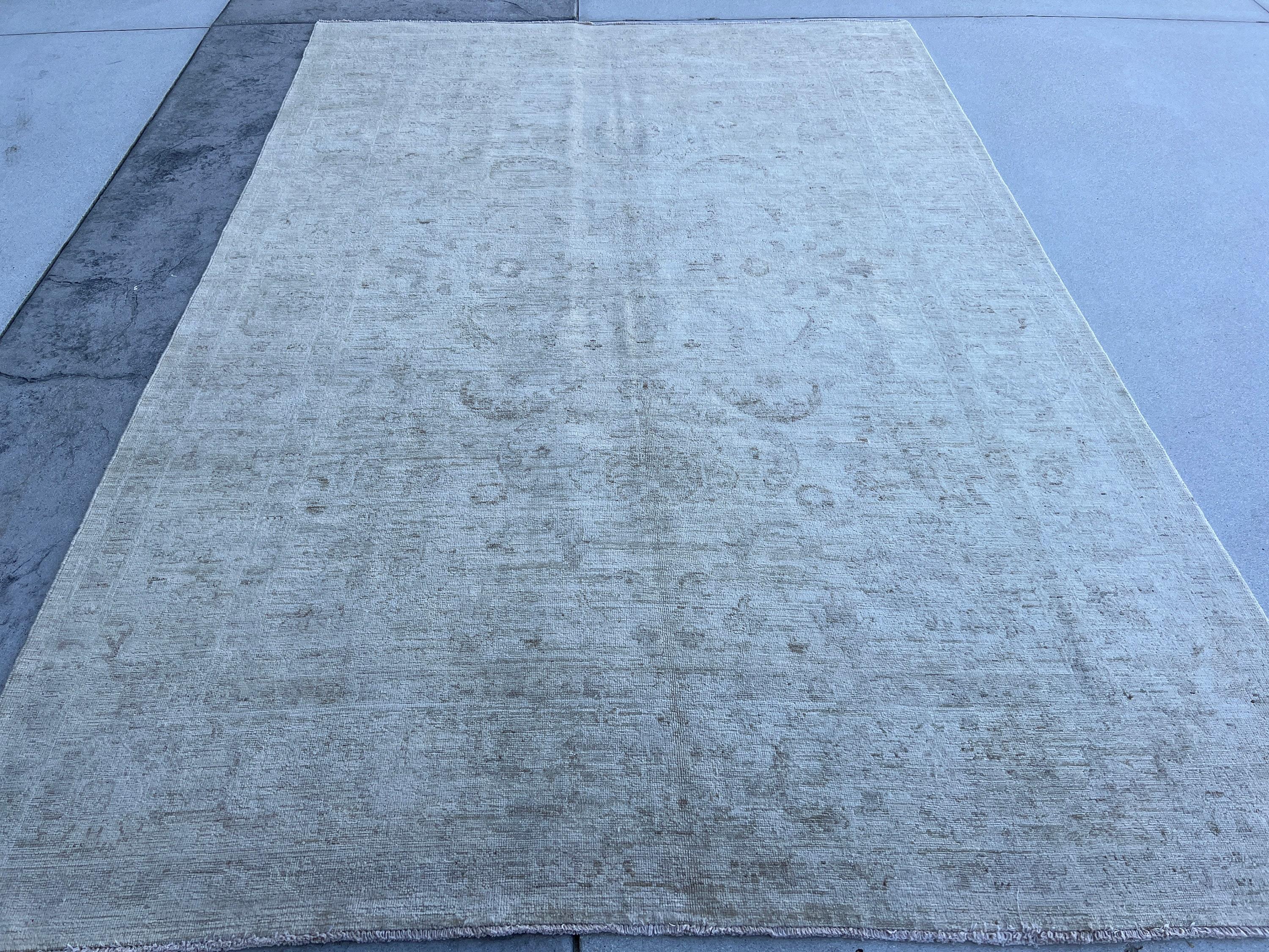 Hand-Knotted Afghan Rug Premium Hand-Spun Afghan Wool Fair Trade In New Condition For Sale In San Marcos, CA