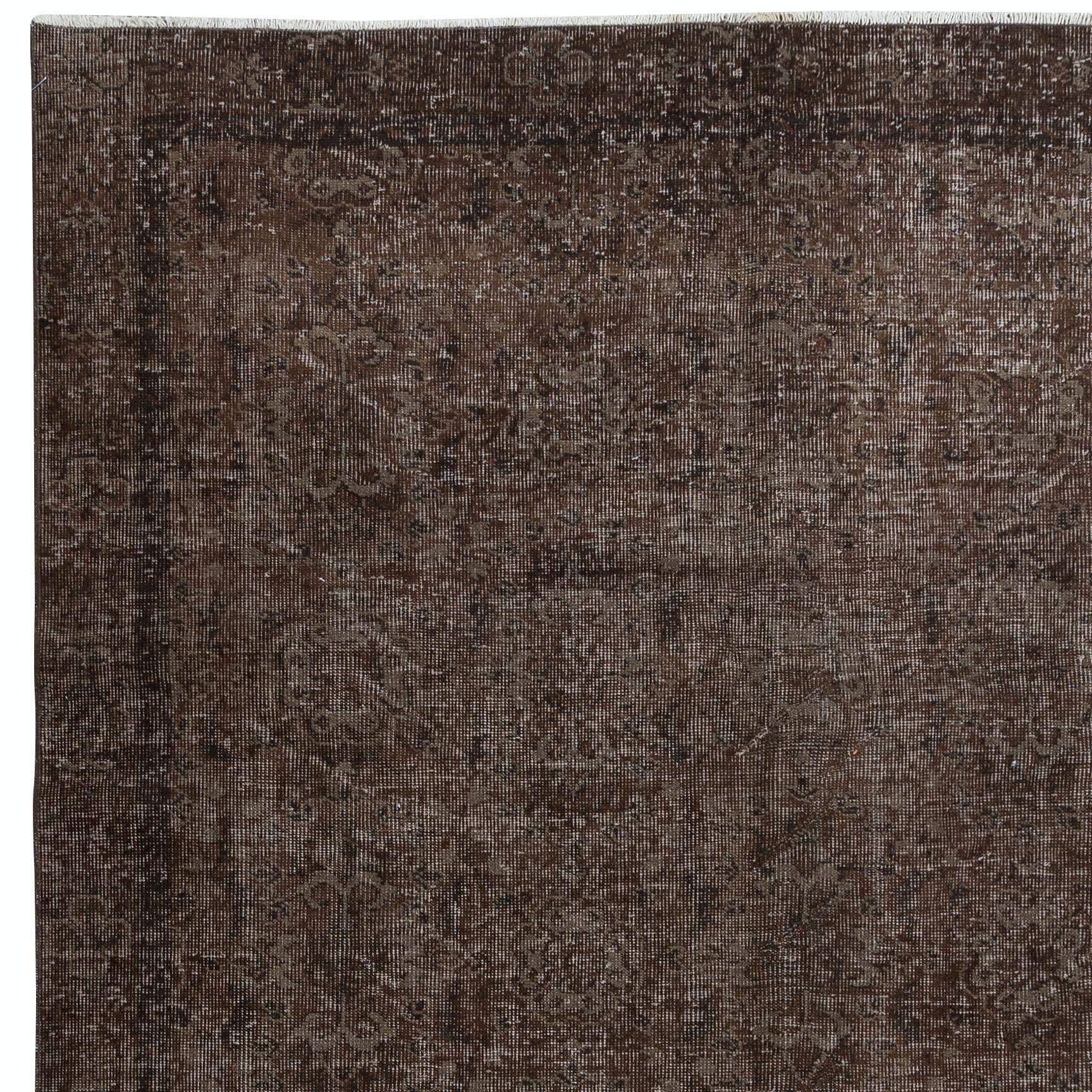 Hand-Knotted 6x10 Ft Brown Rug for Modern Interiors, Hand Knotted in Central Anatolia For Sale