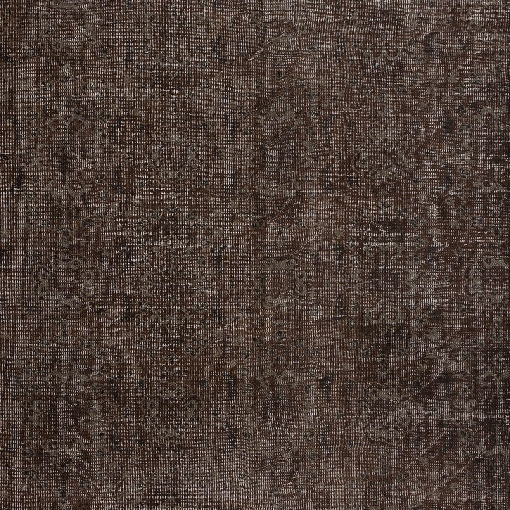 6x10 Ft Brown Rug for Modern Interiors, Hand Knotted in Central Anatolia In Good Condition For Sale In Philadelphia, PA