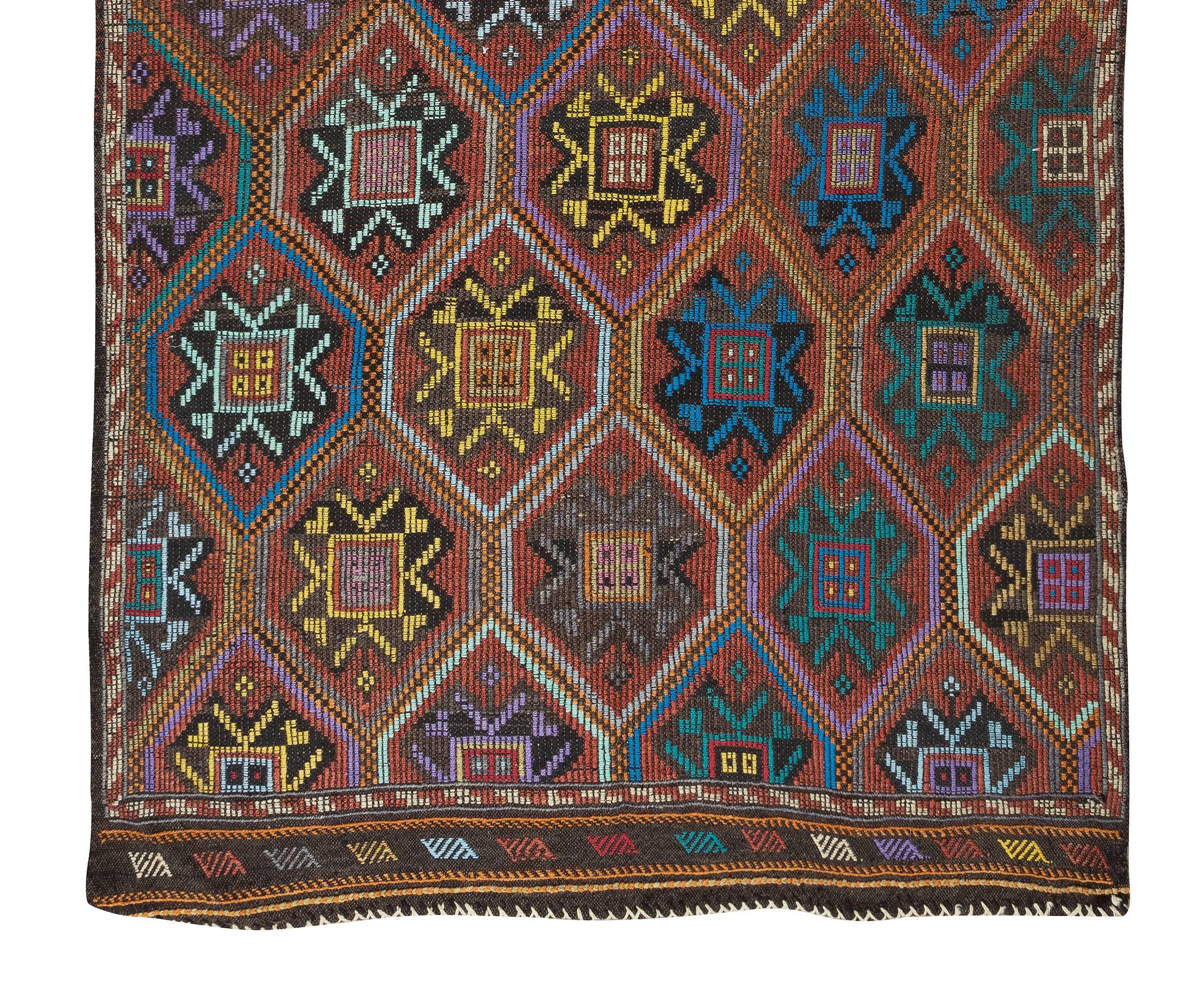6x10 ft Colorful Turkish Jajim Kilim, Unique Late-20th Century Rug Made of Wool For Sale 1