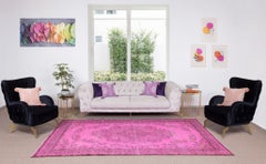 Moderner handgefertigter türkischer Vintage-Teppich in Rosa für Wohnzimmerdekoration