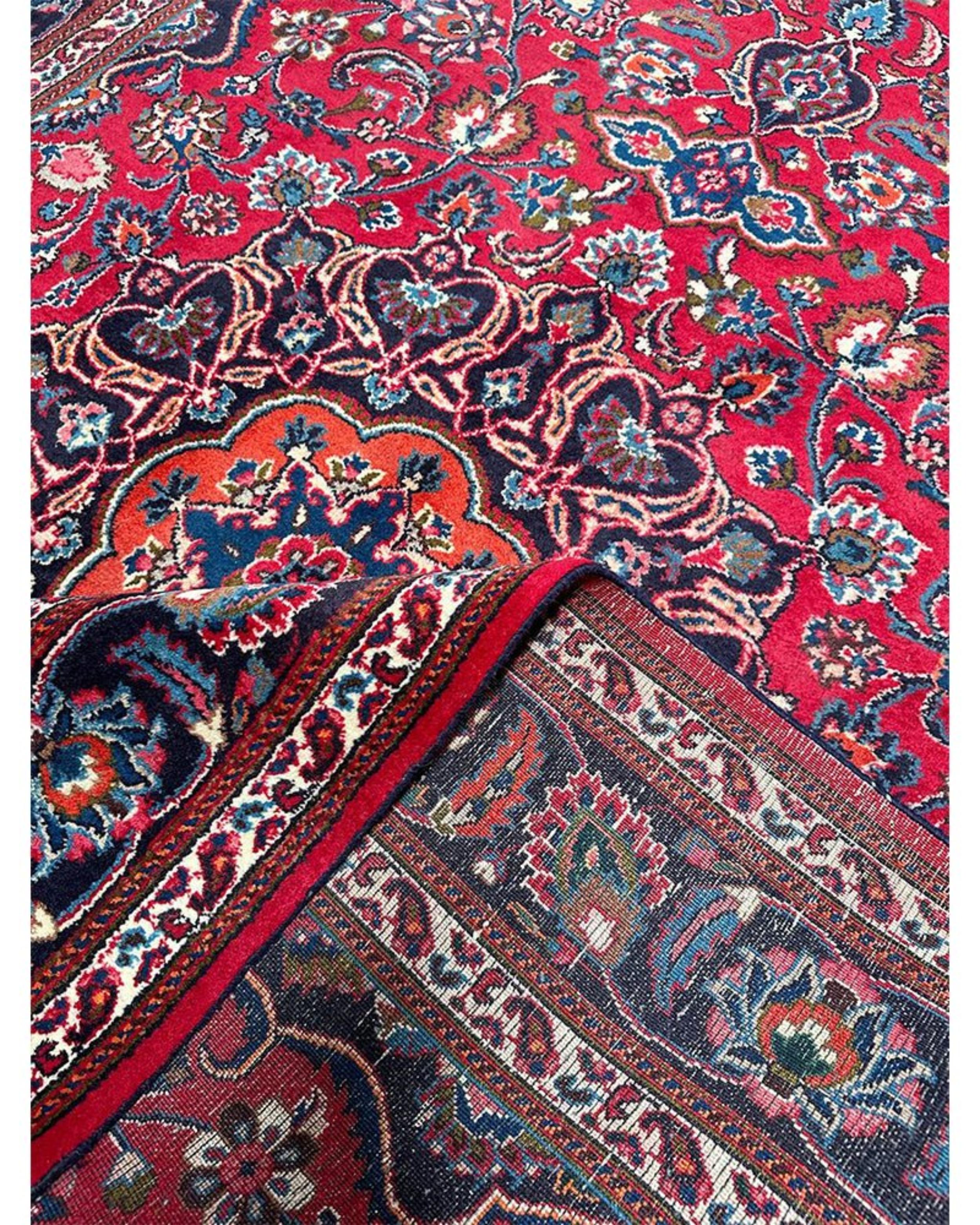 6x10 Hand Knotted Old Mashad Area Rug en vente 5