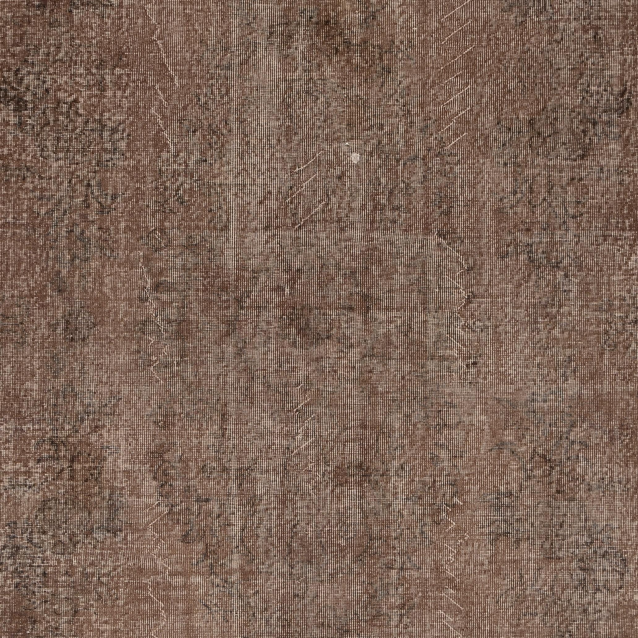 6x10.2 Ft Moderner handgefertigter türkischer Teppich. Brauner Vintage-Teppich für das Wohnzimmer (Handgeknüpft) im Angebot