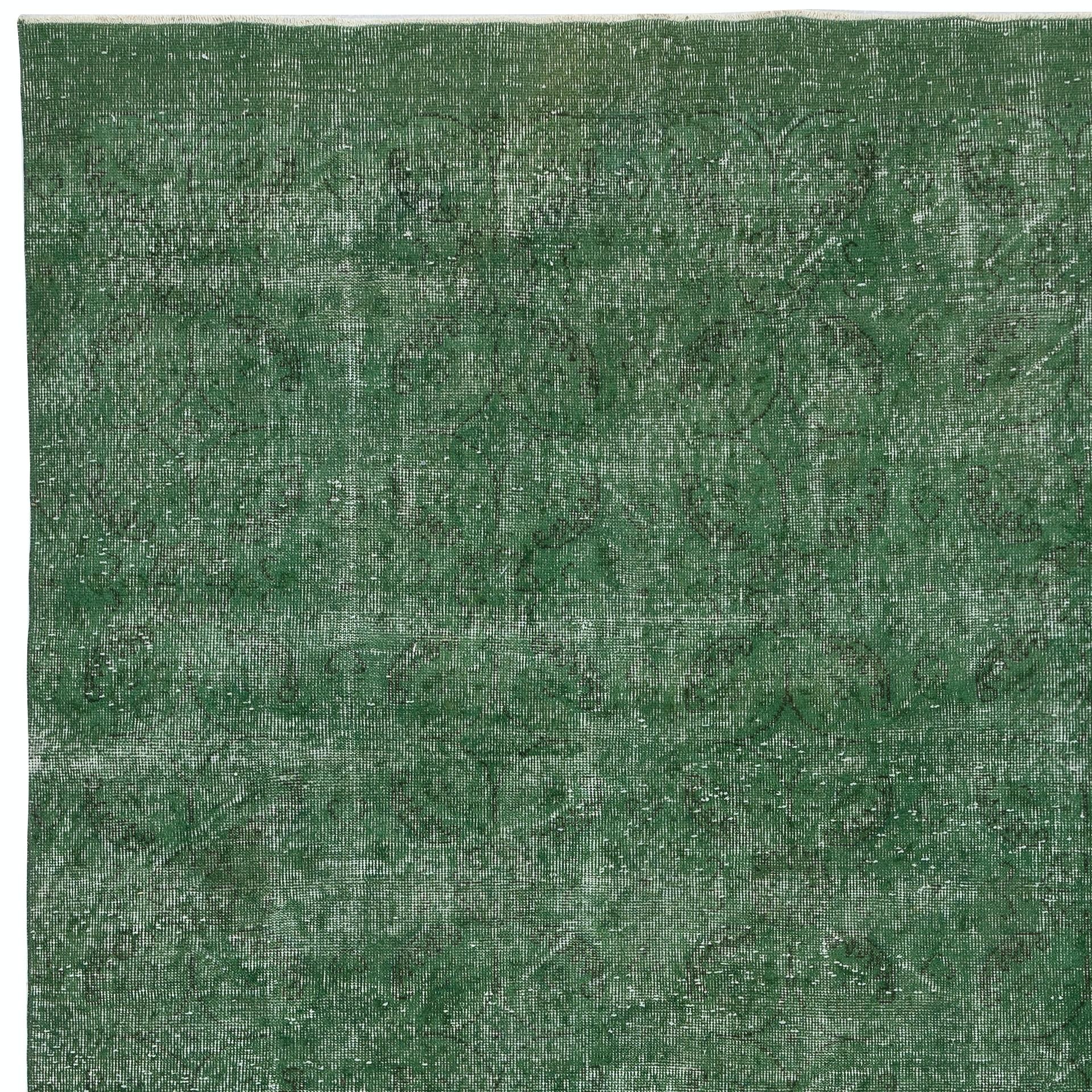 6x10.3 Ft Overdyed Grüner Wollteppich. Handgefertigter türkischer Vintage-Teppich für das Wohnzimmer (Handgeknüpft) im Angebot