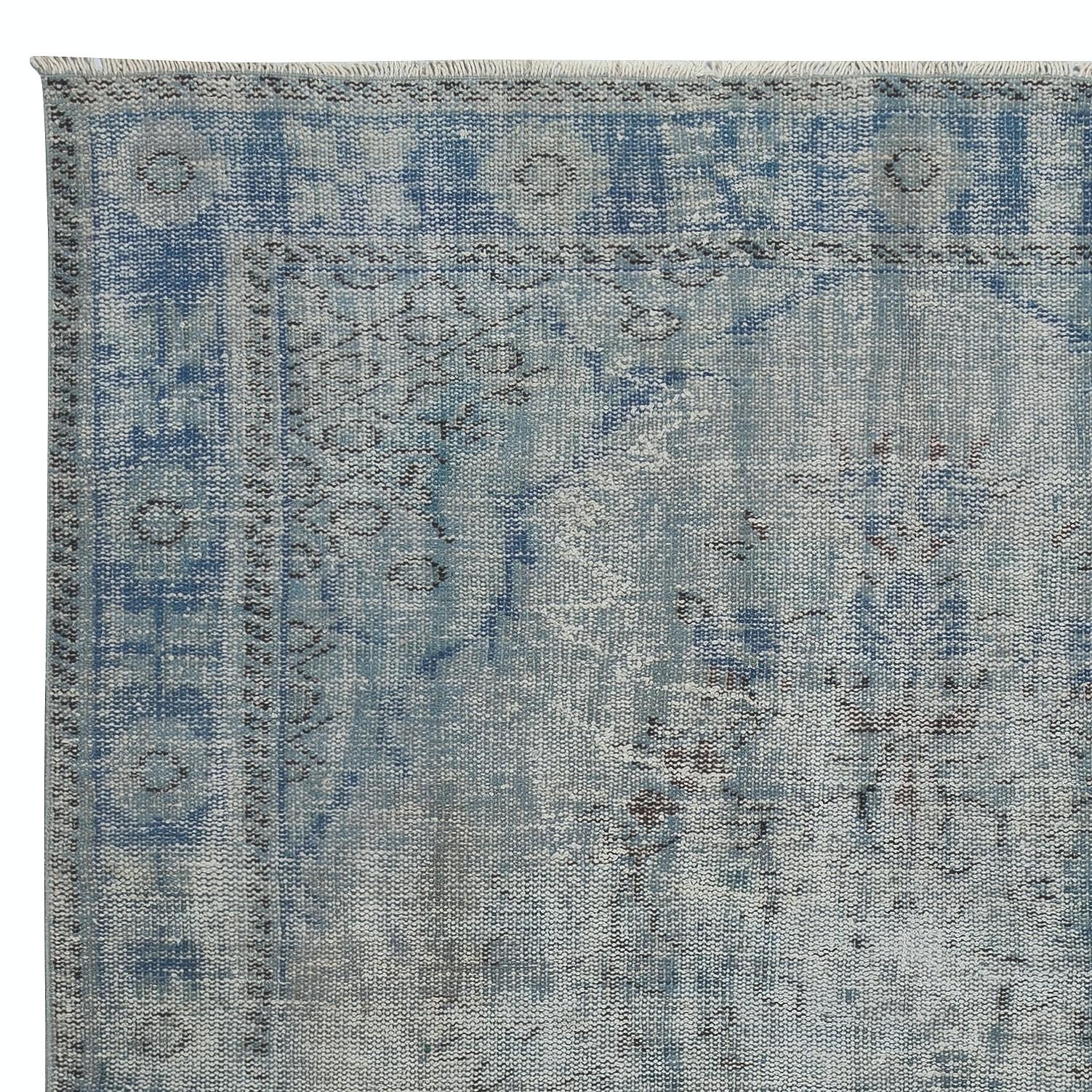 6x10.4 Ft Distressed Blue Area Rug für Contemporary Interieur, handgefertigt in der Türkei (Türkisch) im Angebot