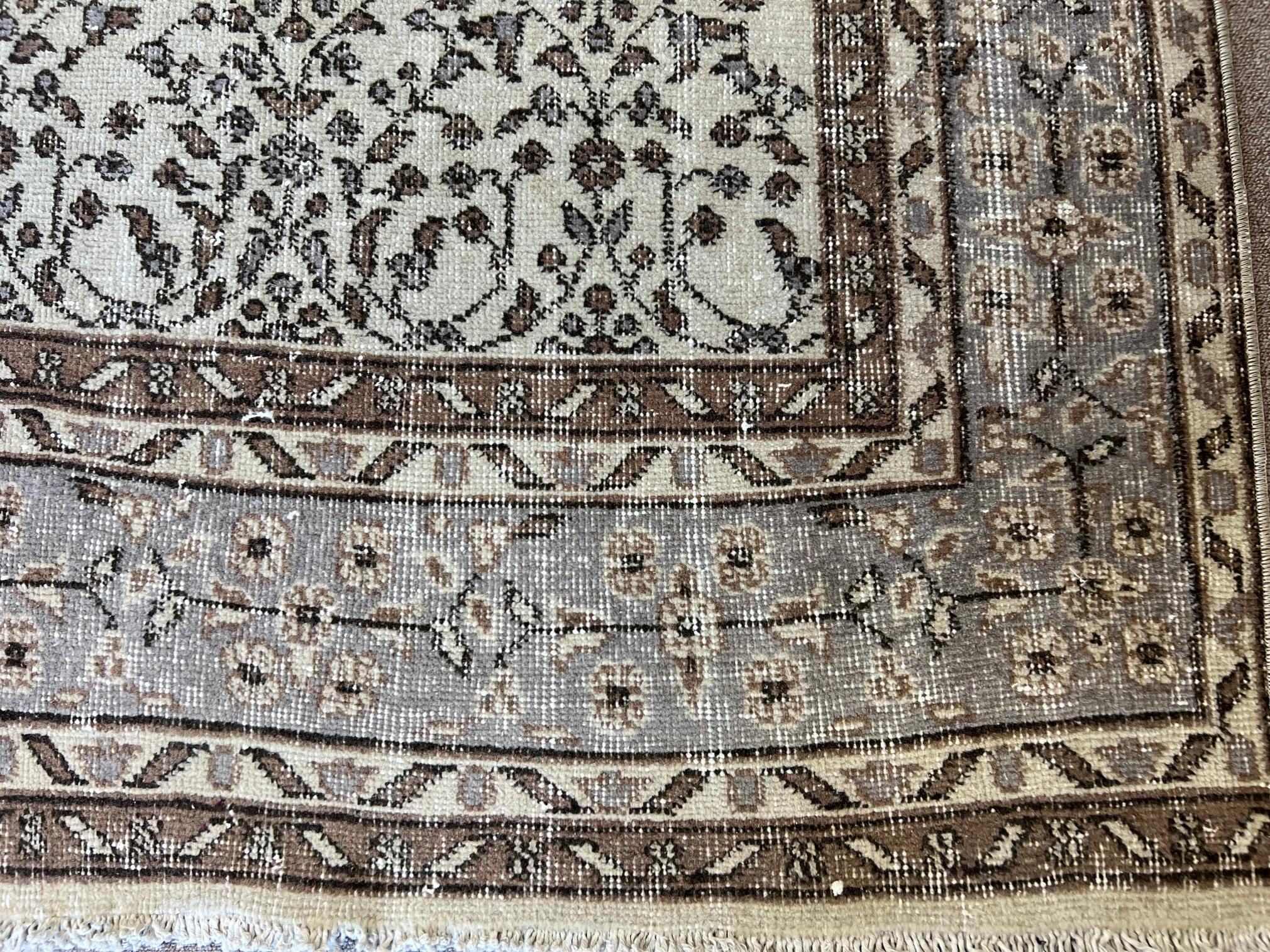 Alfombra Turca Oushak Vintage, hecha a mano, de 6x10.5 Pies, Alfombra Beige con Diseño Floral Turco en venta