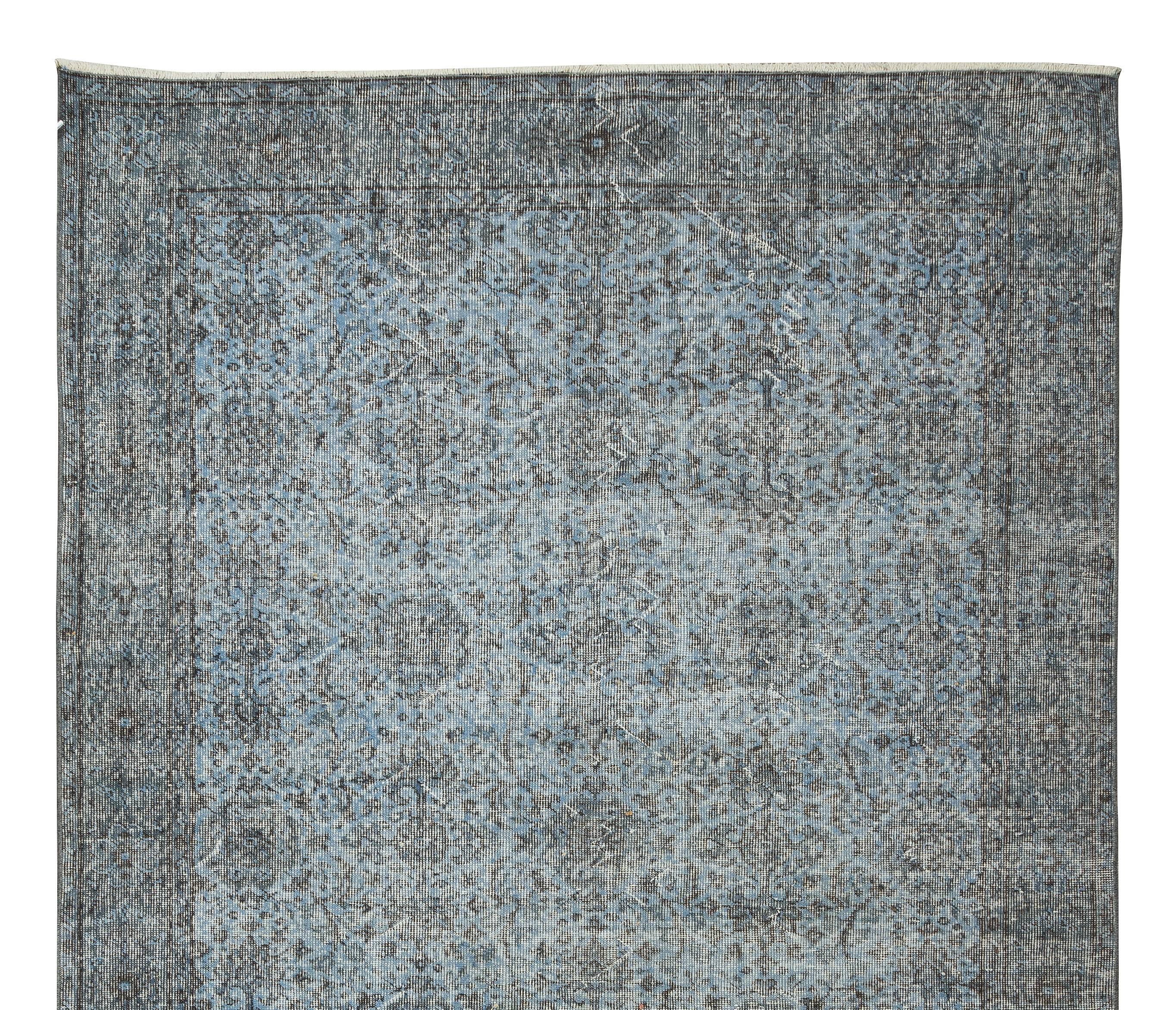 6x10.5 Ft Vintage Handmade Turkish Area Rug in Light Blue 4 Modern Interiors In Good Condition For Sale In Philadelphia, PA