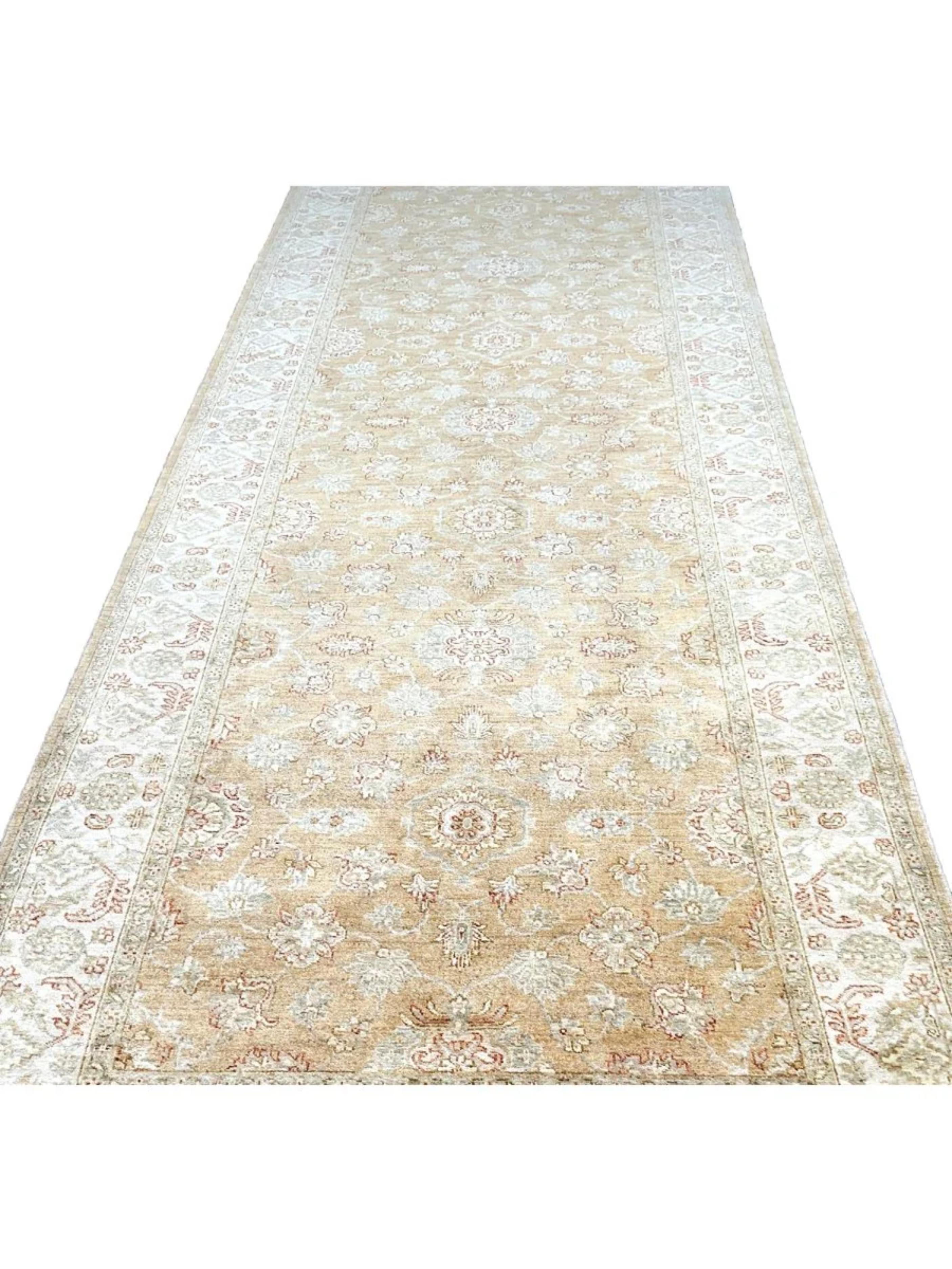 6x17 Handgeknüpfter Oushak Style Läufer Teppich (Pakistanisch) im Angebot